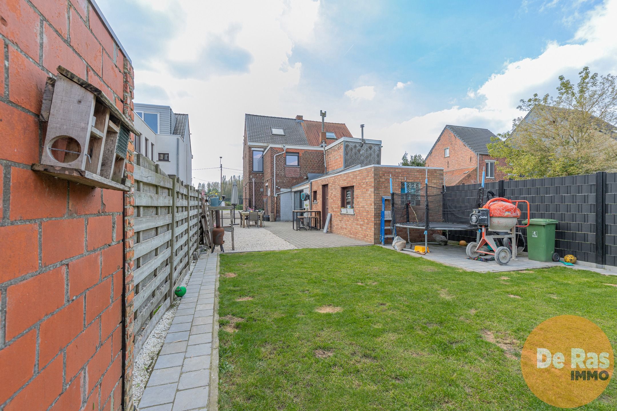 MASSEMEN - Instapklare woning op uitstekende locatie foto 17