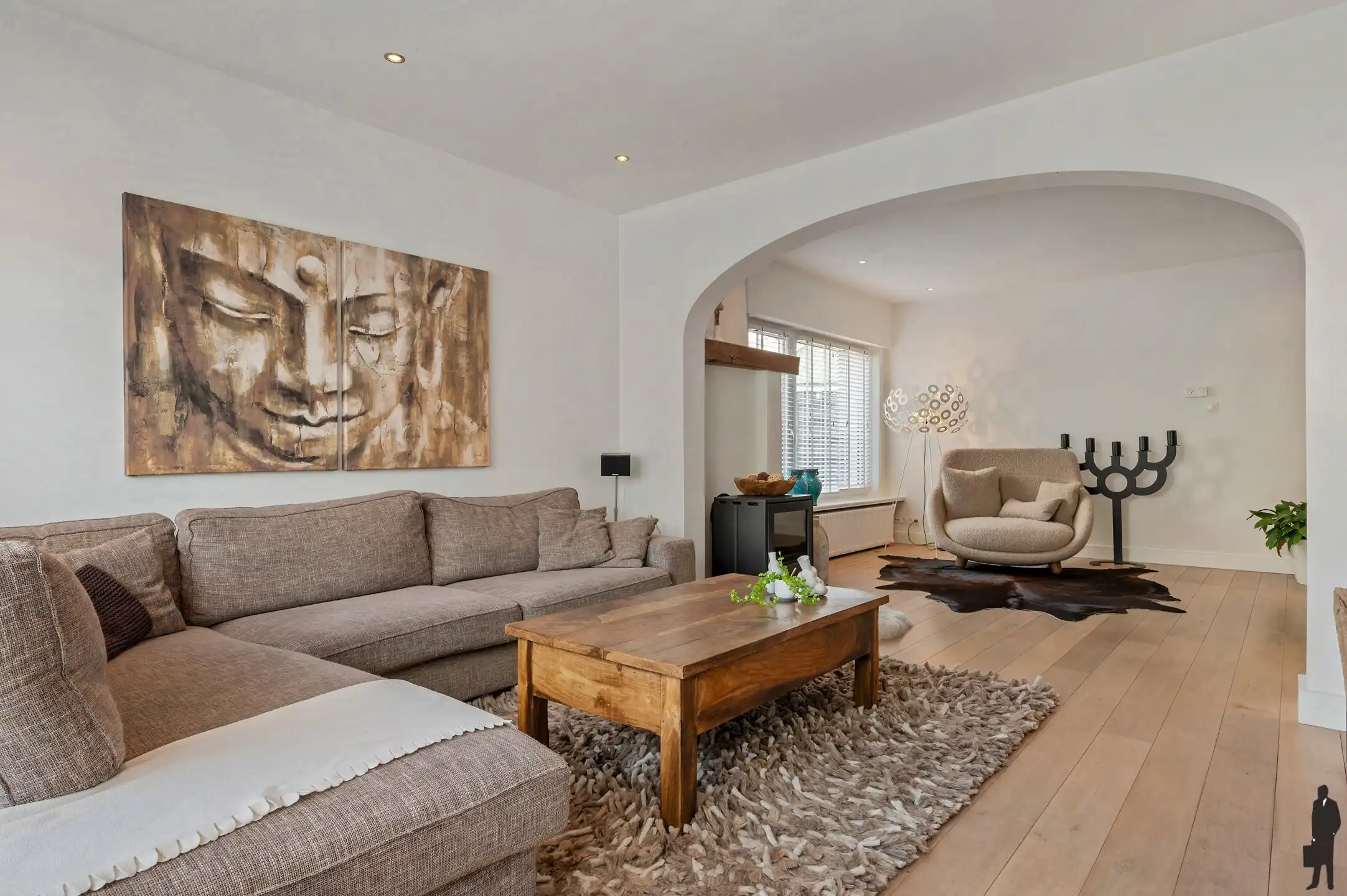 NIEUWE VOORWAARDEN! Tijdloze, vrijstaande woning met 4 slpk. gelegen in het centrum van Wortel - Hoogstraten. foto 4