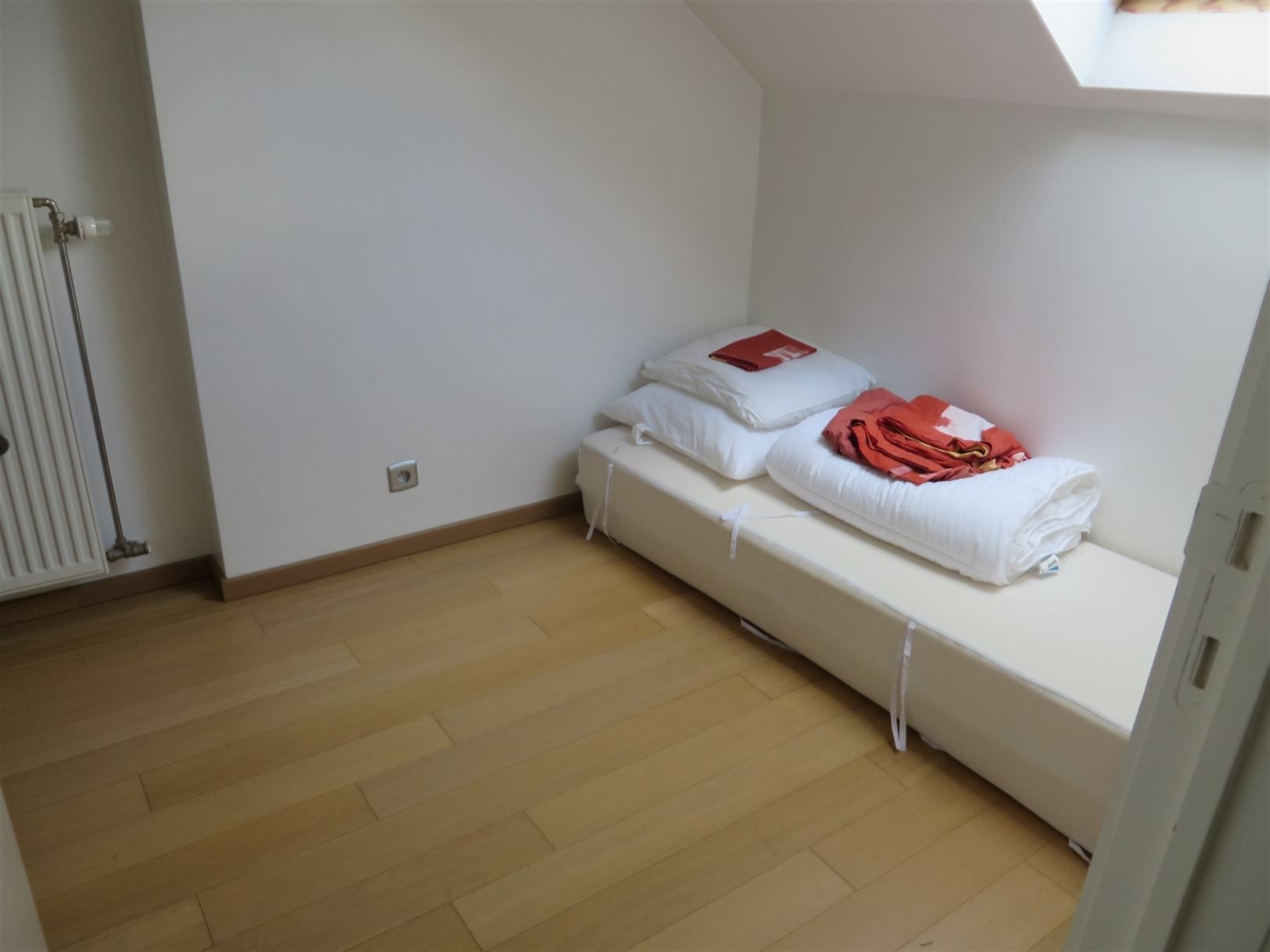 Duplex 2-slaapkamerappartement met terras! foto 6