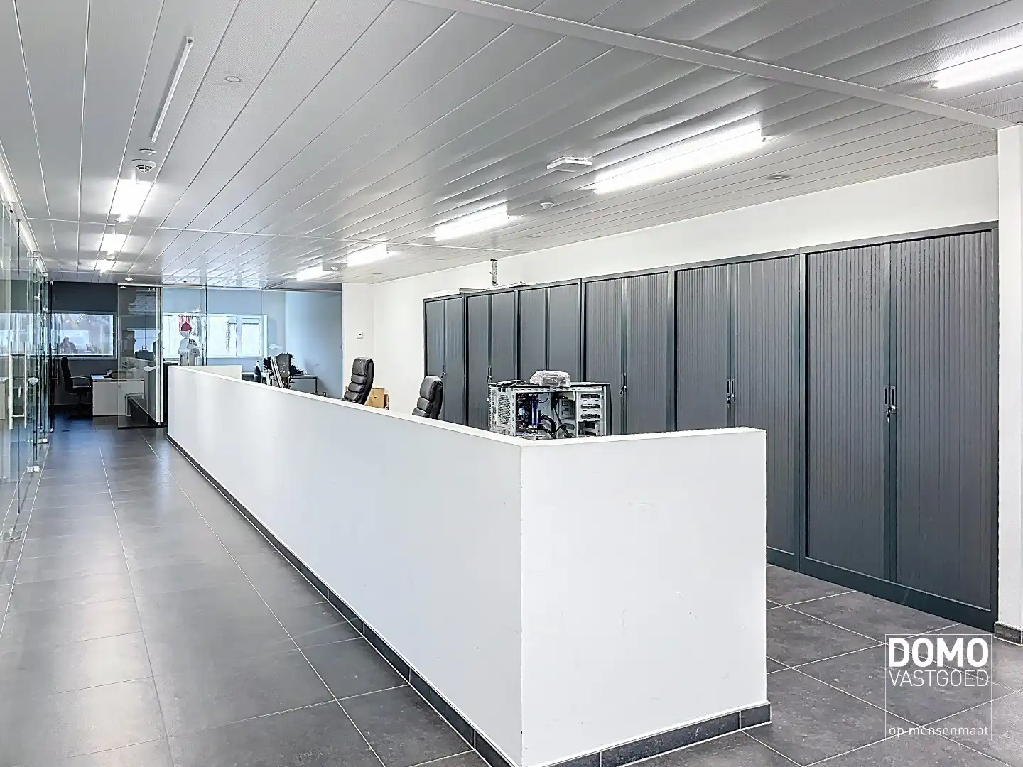 INNOVATIEVE RUIMTE MET LABO, LOGISTIEKE VOORZIENINGEN EN RESEARCH & DEVELOPMENT IN EEN ECO-BEDRIJFSGEBOUW TE PAAL foto 11