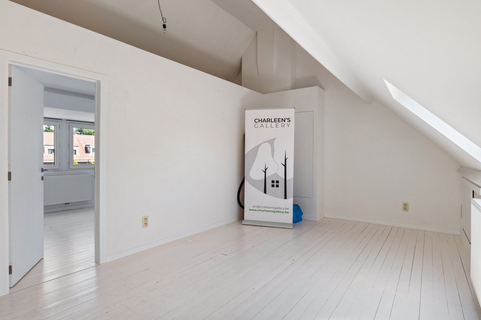 INSTAPKLARE WONING MET TUIN foto 11