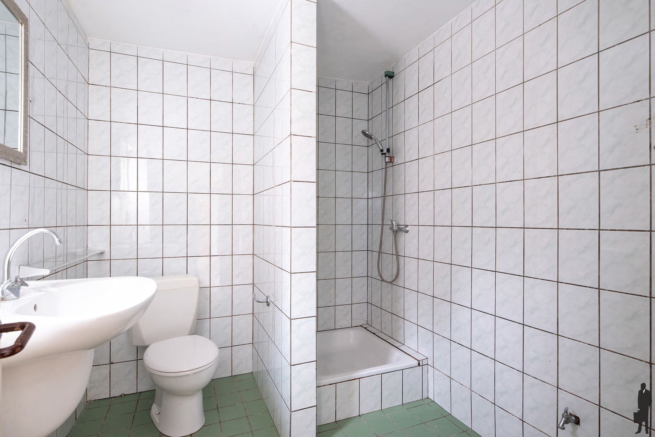 In het centrum gelegen woning met 2 slpk. te Hoogstraten! foto 10