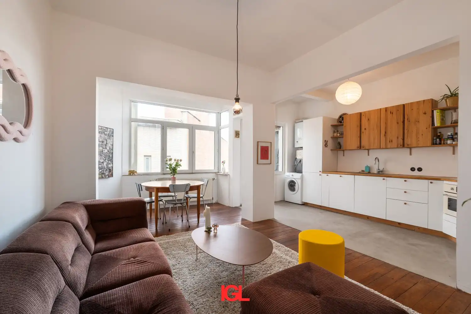 Lumineus appartement met 2 slaapkamers en terras te centrum Molenbeek foto 2