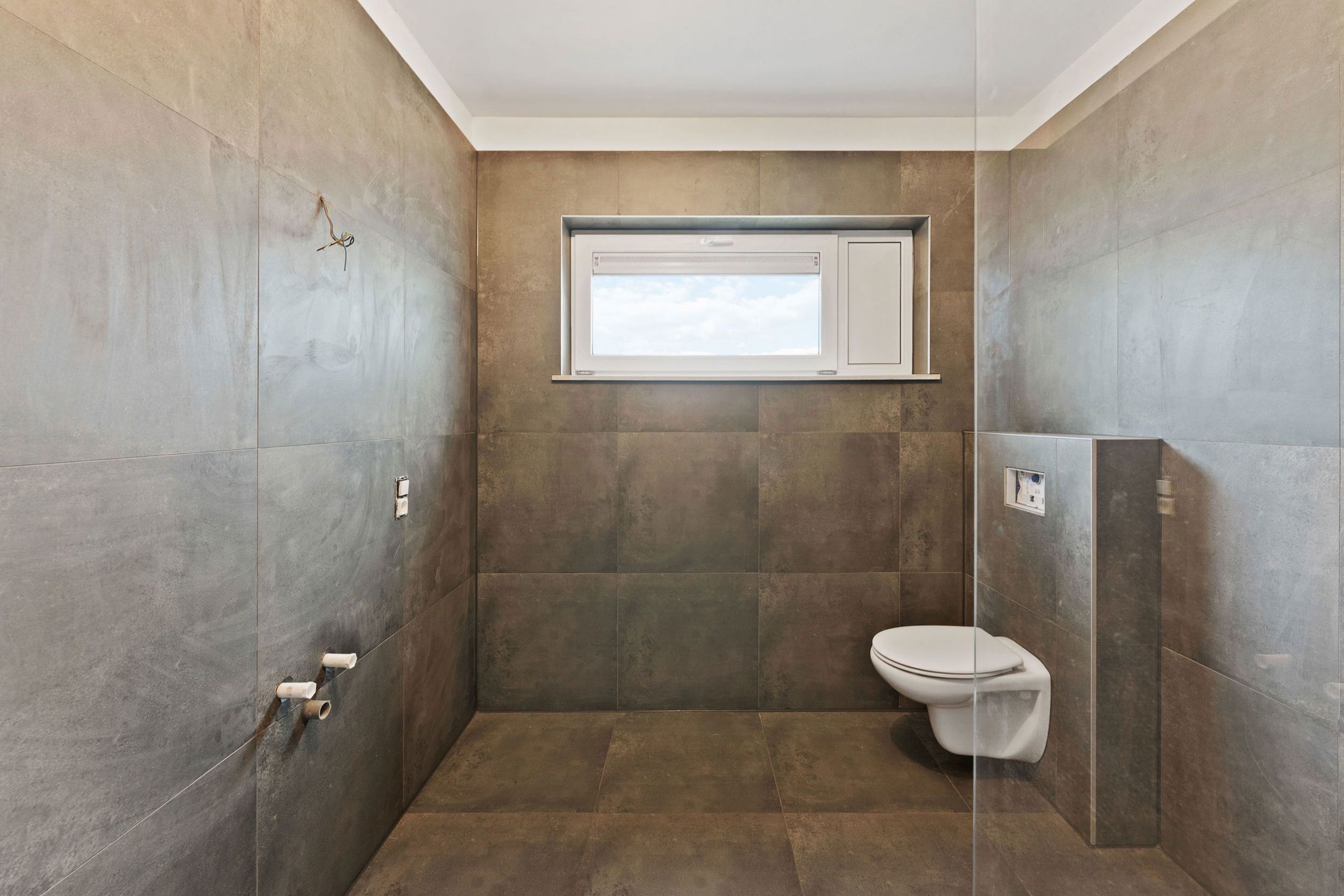 Recent gerenoveerde 4-gevelwoning te Riemst foto 13