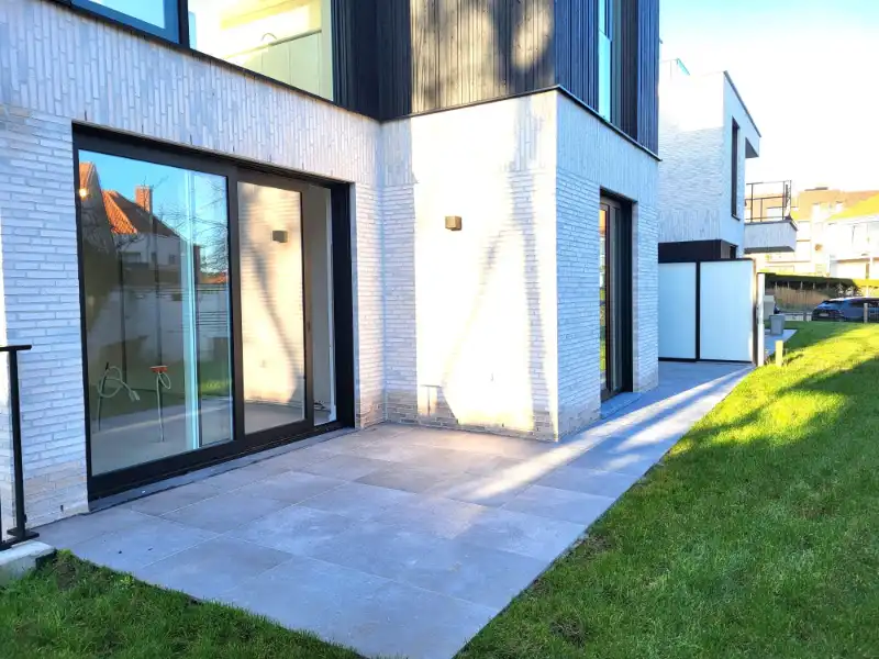 Ruim 2-slaapkamer appartement foto 3