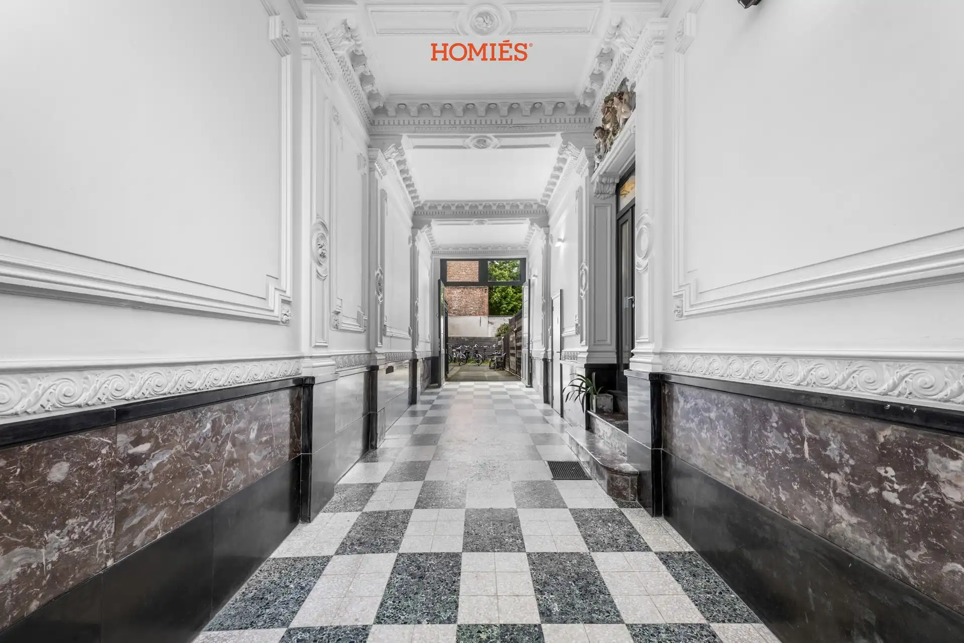 Zeer ruime studentenkamer met mezzanine foto 9