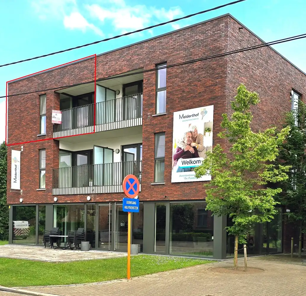 Appartement te koop foto {{pictureIndex}}