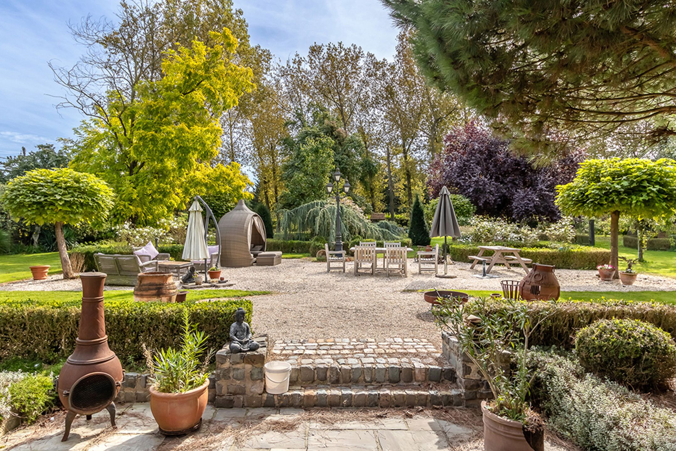 Gerestaureerde vierkantshoeve met B&B op 80 are grond foto 35