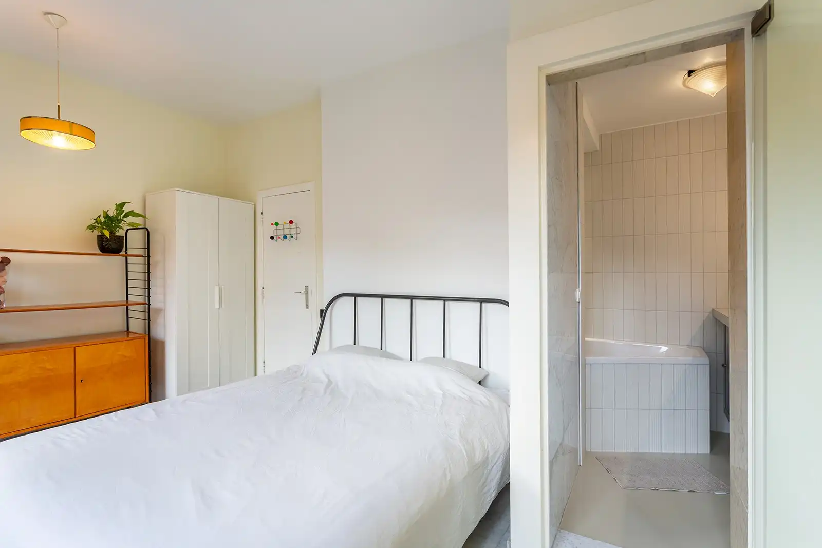 Centraal wonen in iconisch gebouw foto 17