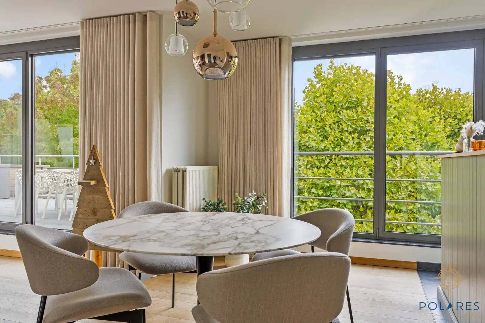 Exclusieve penthouse met groot dakterras en parkeerplaats!  foto 6