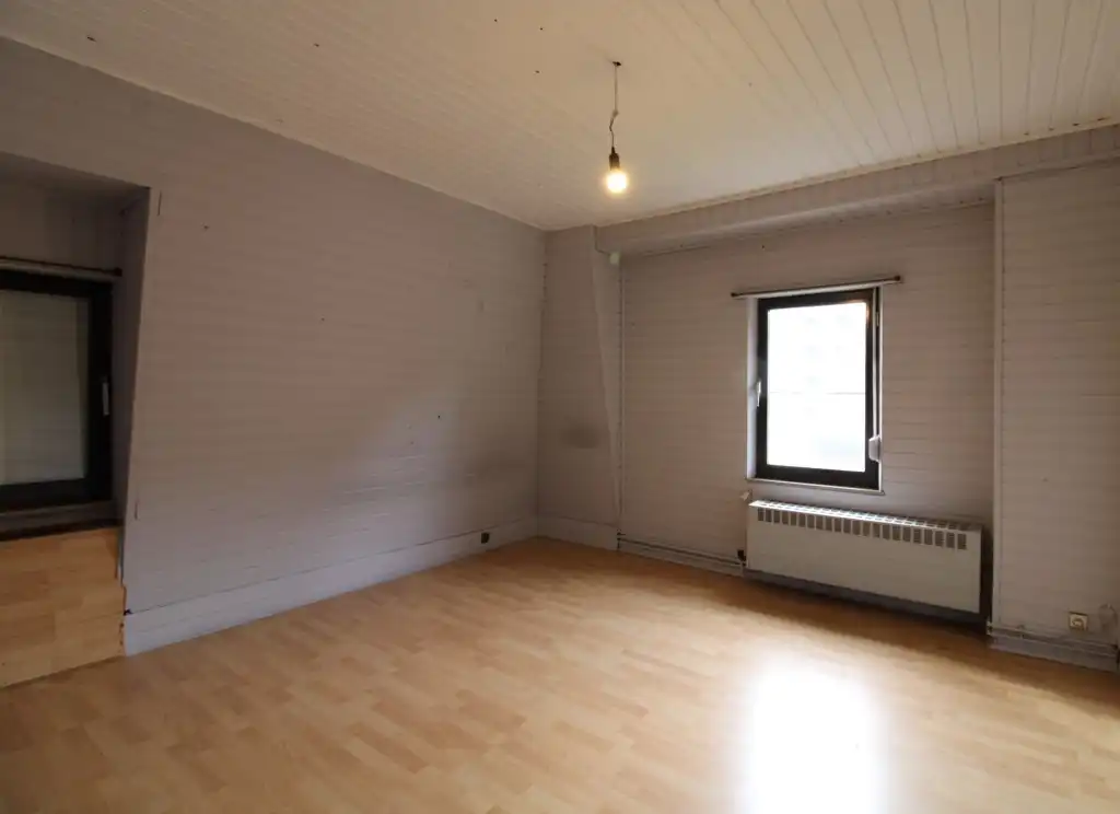 Zeer mooie halfopen woning met garage op gunstige ligging foto 21