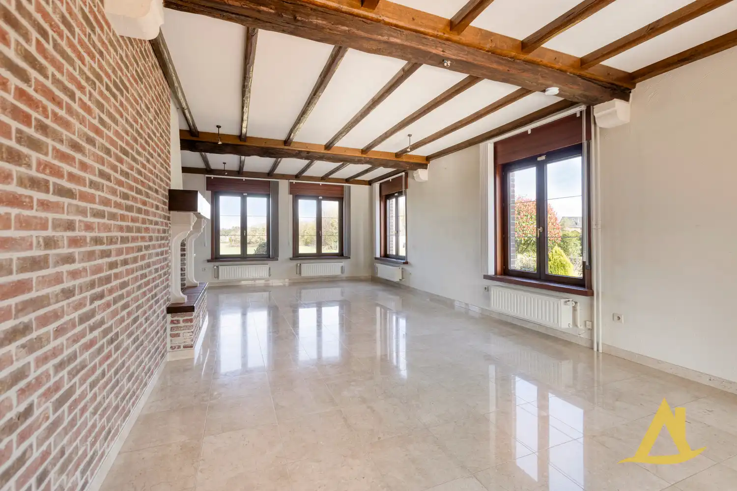 LANDELIJKE WONING IN EEN RUSTIG STRAATJE TE BEKKEVOORT! foto 8