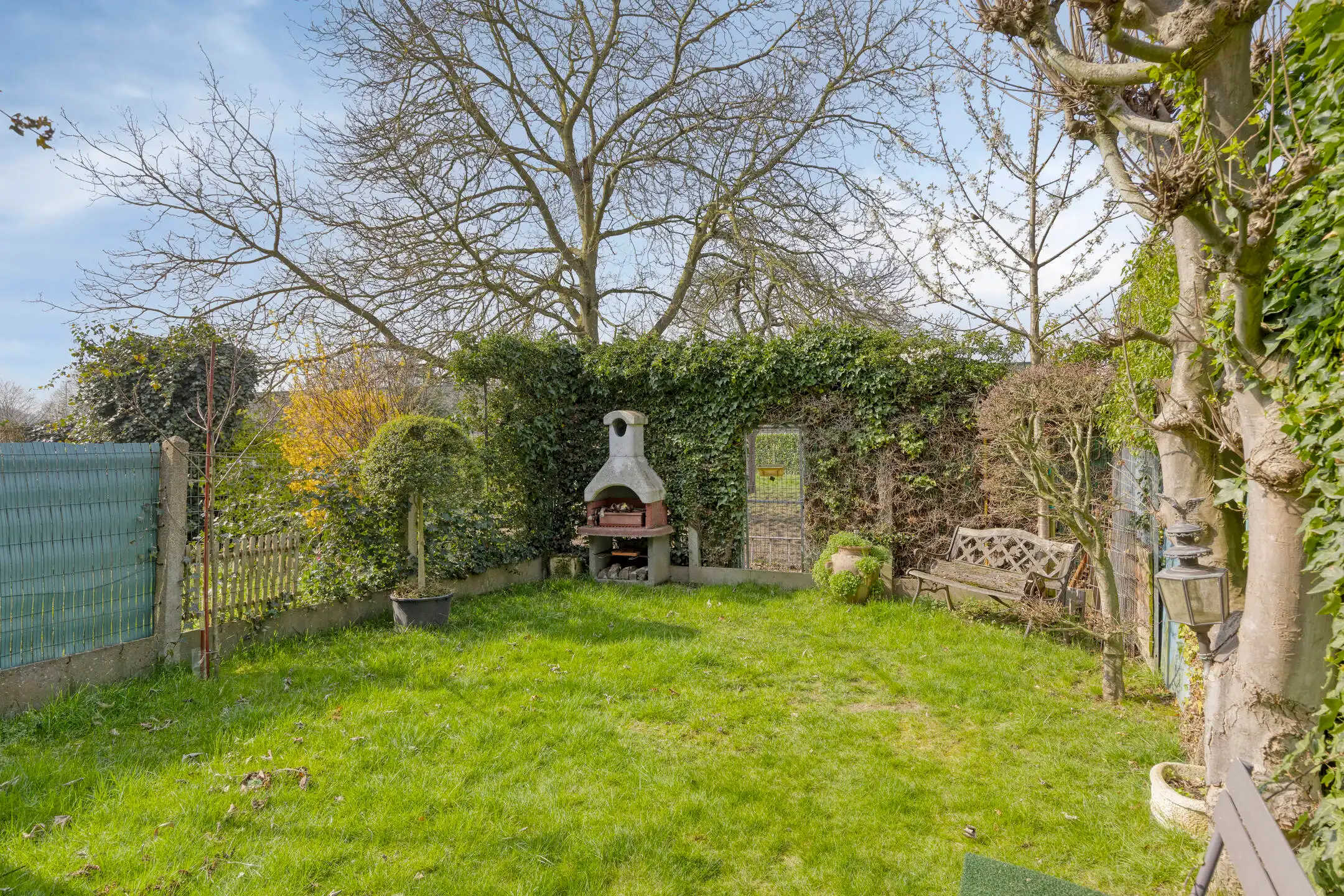 Bel-etage met tuin 2 (3) slpk), garage en veel lichtinval foto 3