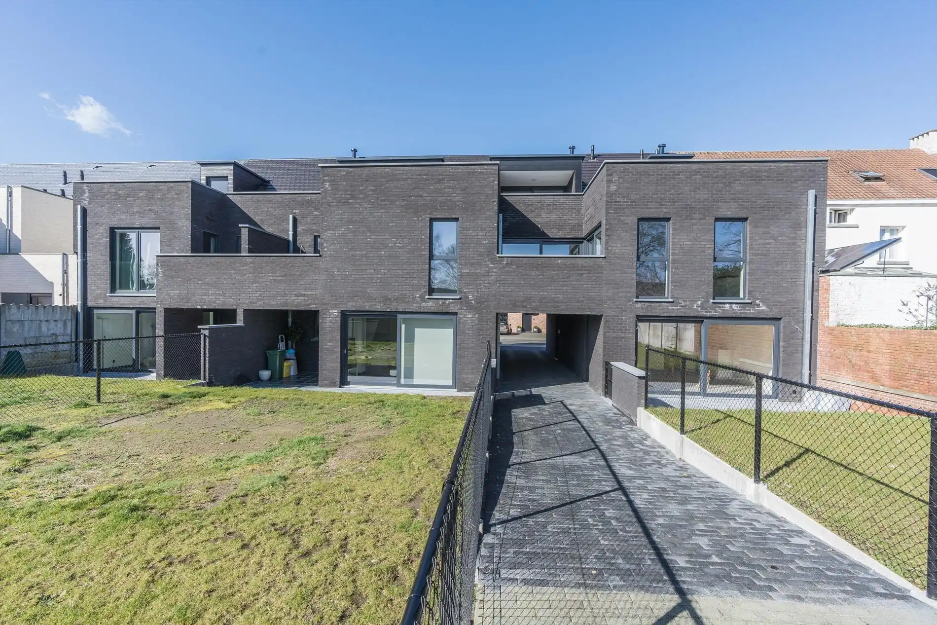 Recent appartement met 3 slaapkamers, 2 terrassen en autostaanplaats ! foto 12