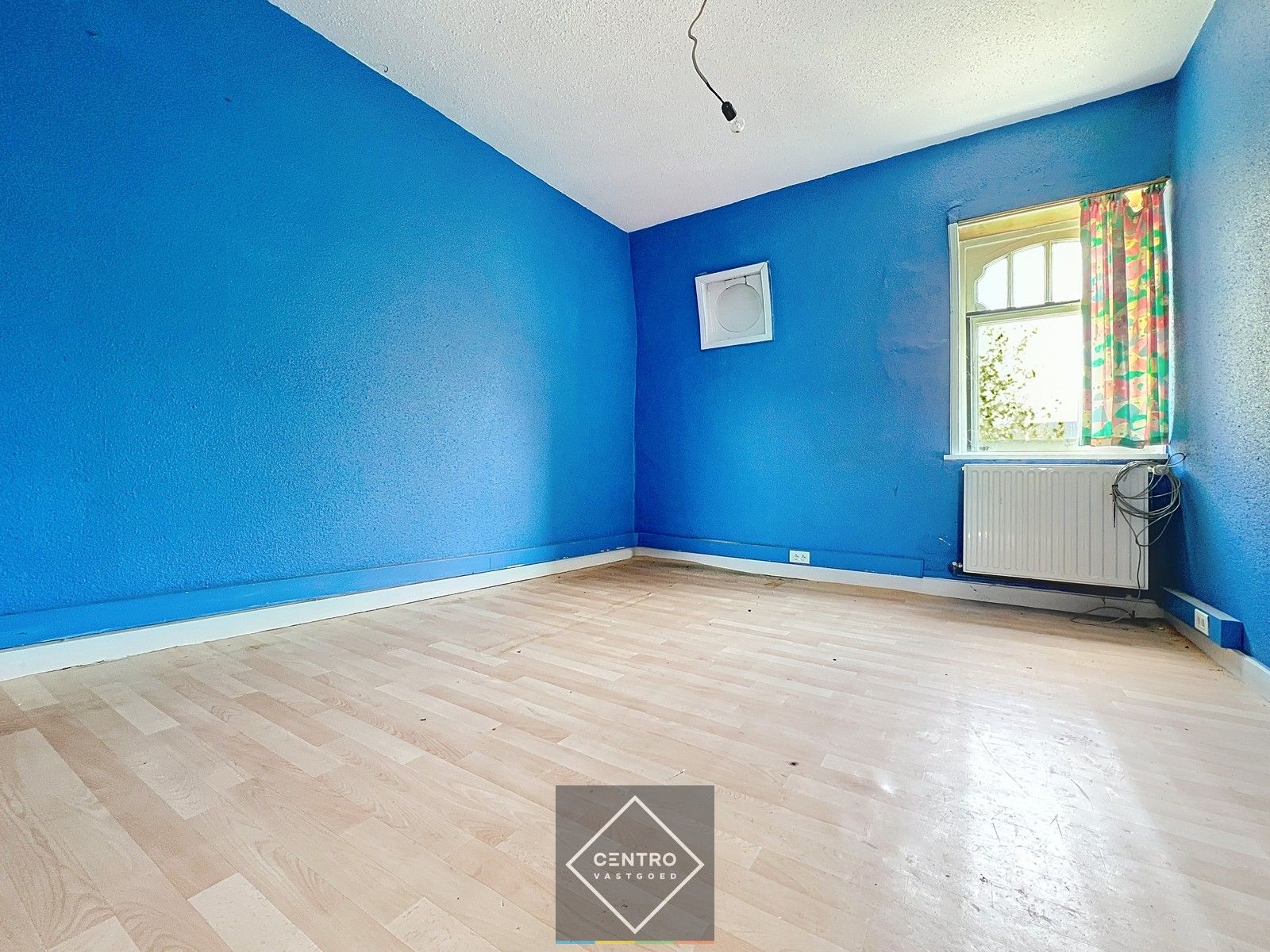 Ruim instapklaar handelspand met te renoveren woning (vroeger café Comodo en ook café Mozart) op de Grote Markt (Izegem) ! foto 29