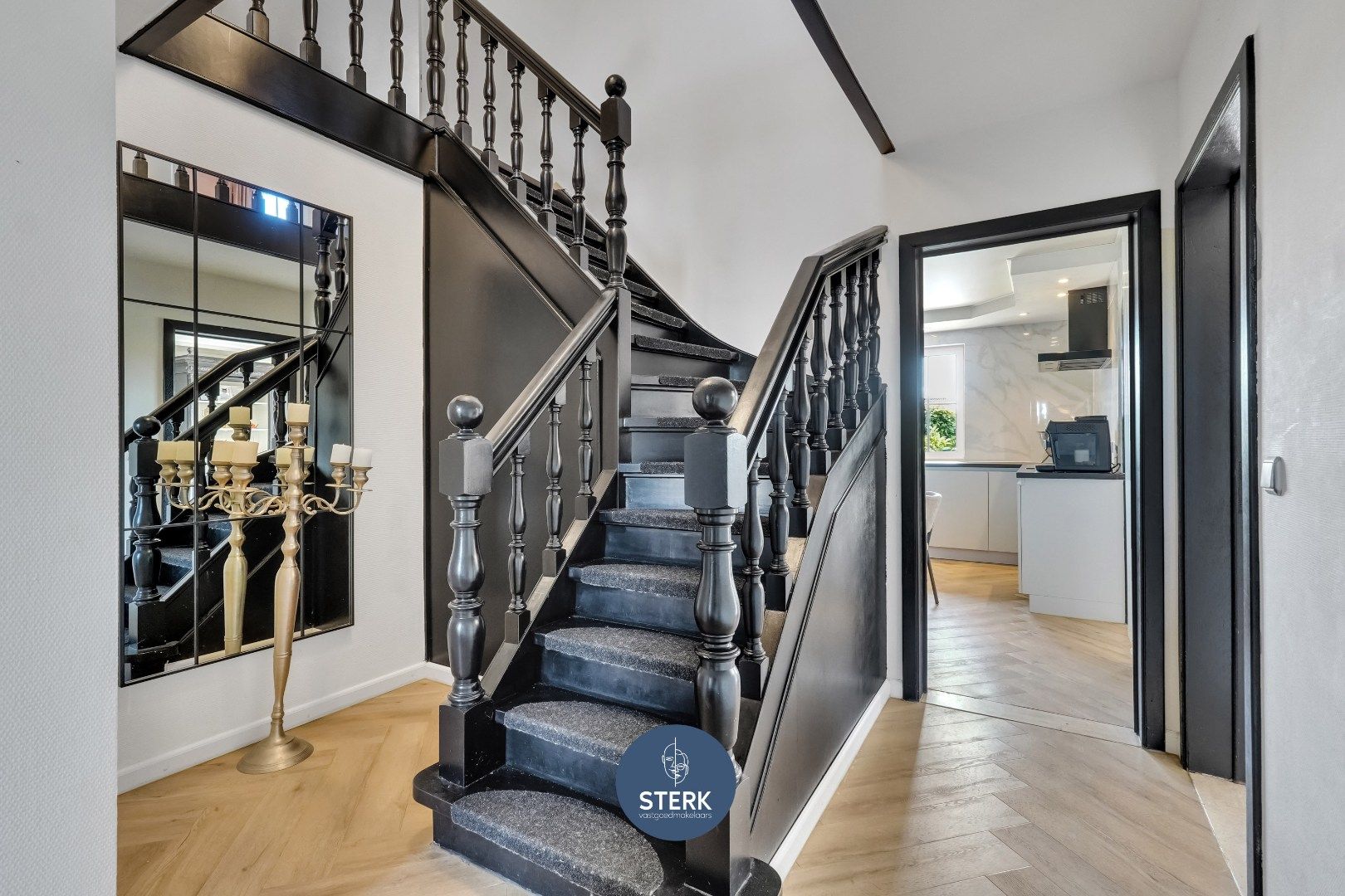 INSTAPKLARE GEZINSWONING MET 5 SLPKS OP PERCEEL VAN 931M² TE REKEM ! foto 5