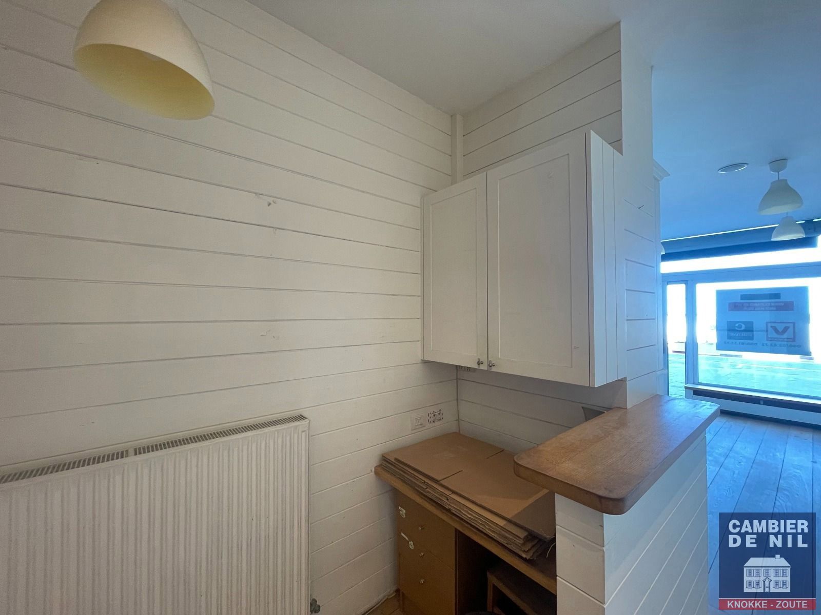 Te huur handelspand op toplocatie – Zeedijk Het Zoute, vlak bij het Albertplein foto 14