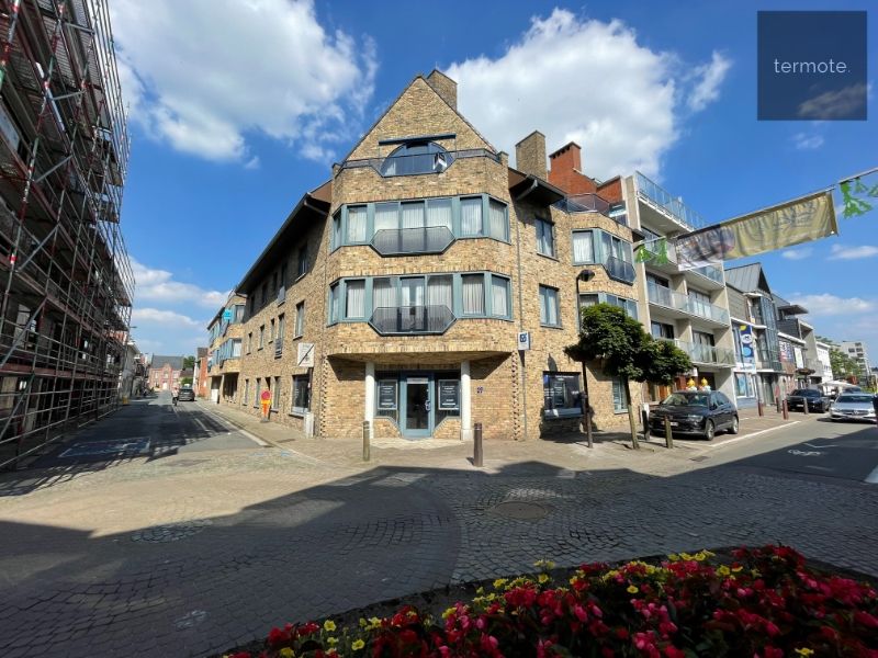 ()=>{if(producerUpdateValueVersion(node),producerAccessed(node),node.value===ERRORED)throw node.error;return node.value} Guido Gezellestraat 2/31 - 8790 Waregem