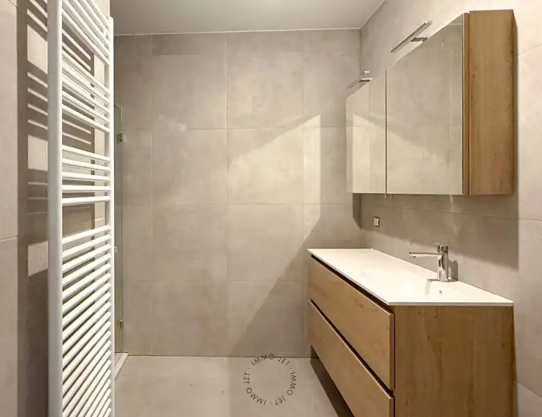 Modern wooncomfort op een centrale ligging in Beveren foto 11