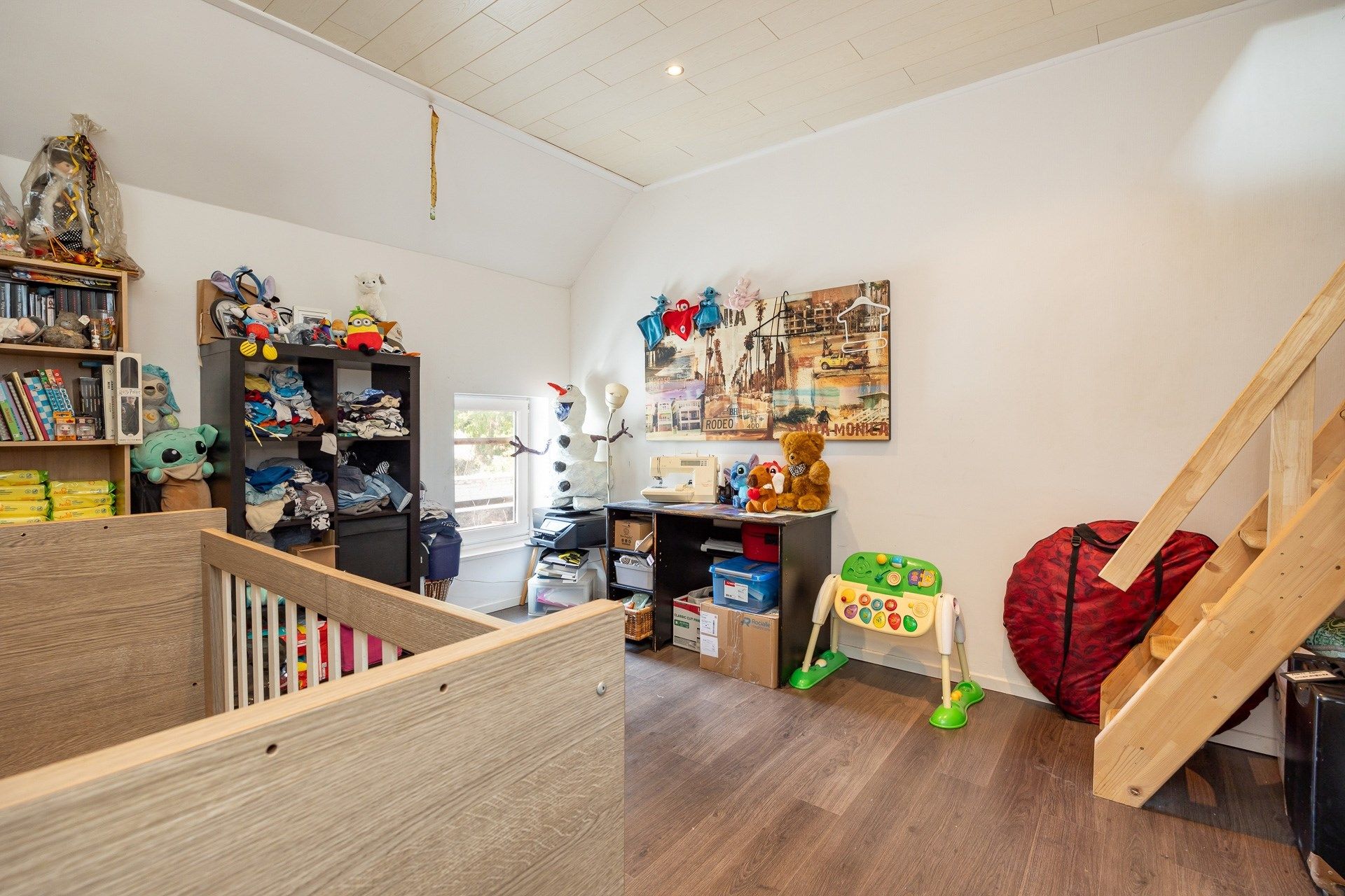 Uitstekend gelegen starterswoning met 2 slaapkamers foto 6
