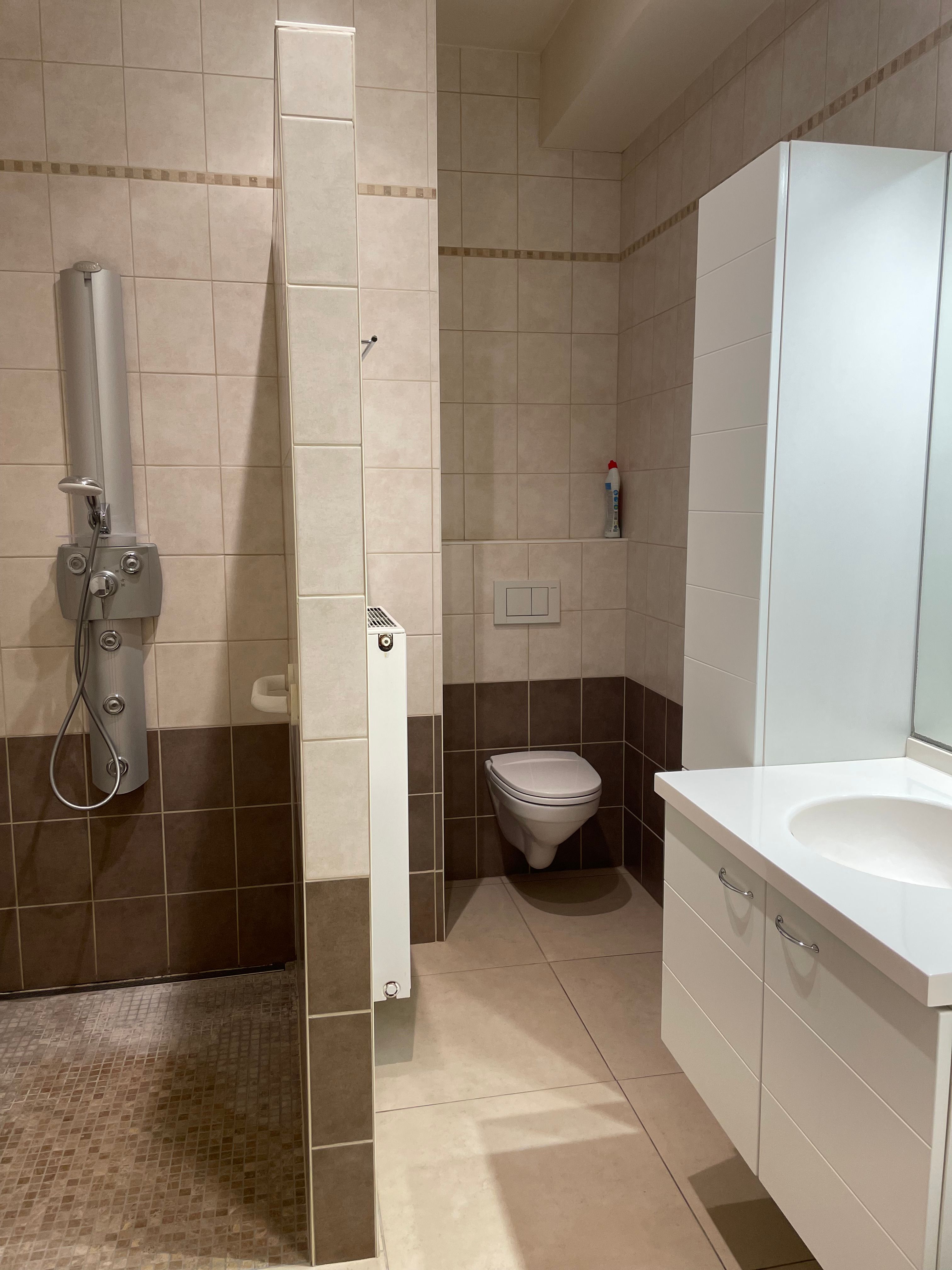 Luxe gelijkvloers APPARTEMENT foto 17