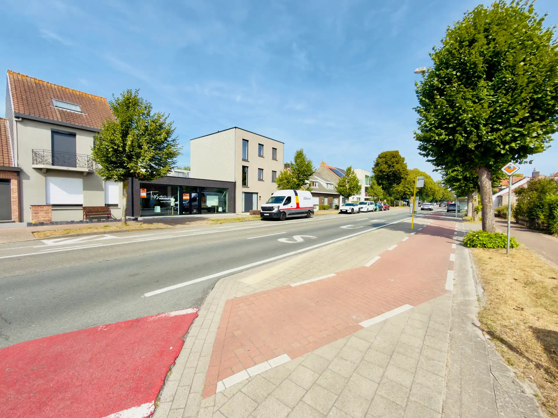 Exclusief nieuw handelspand op groot perceel en ruime private parking achteraan– Veurnestraat 161, 8660 De Panne foto 16