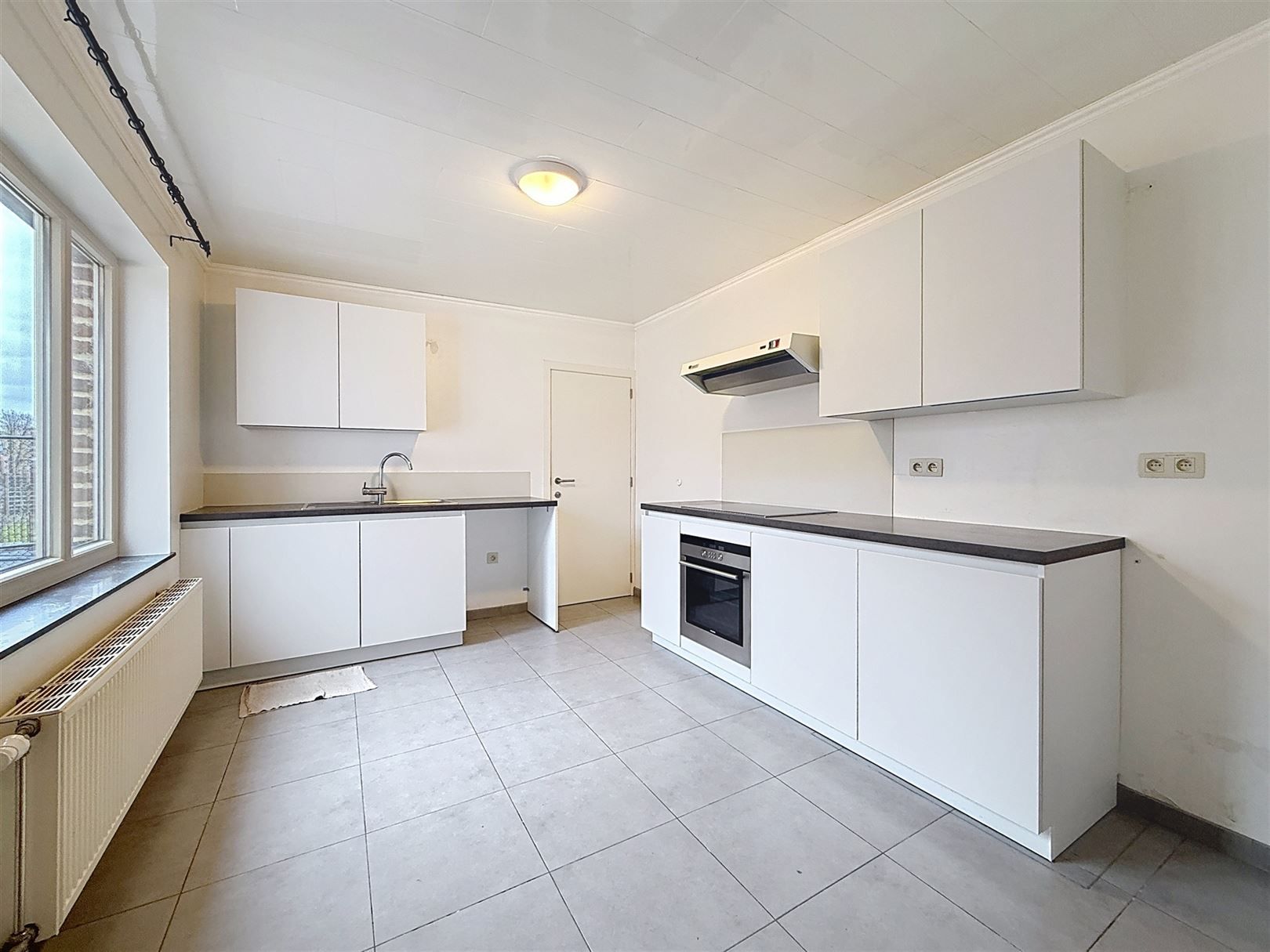 Ruime woning met 4 slpks en verhuurde studio + tuin foto 46