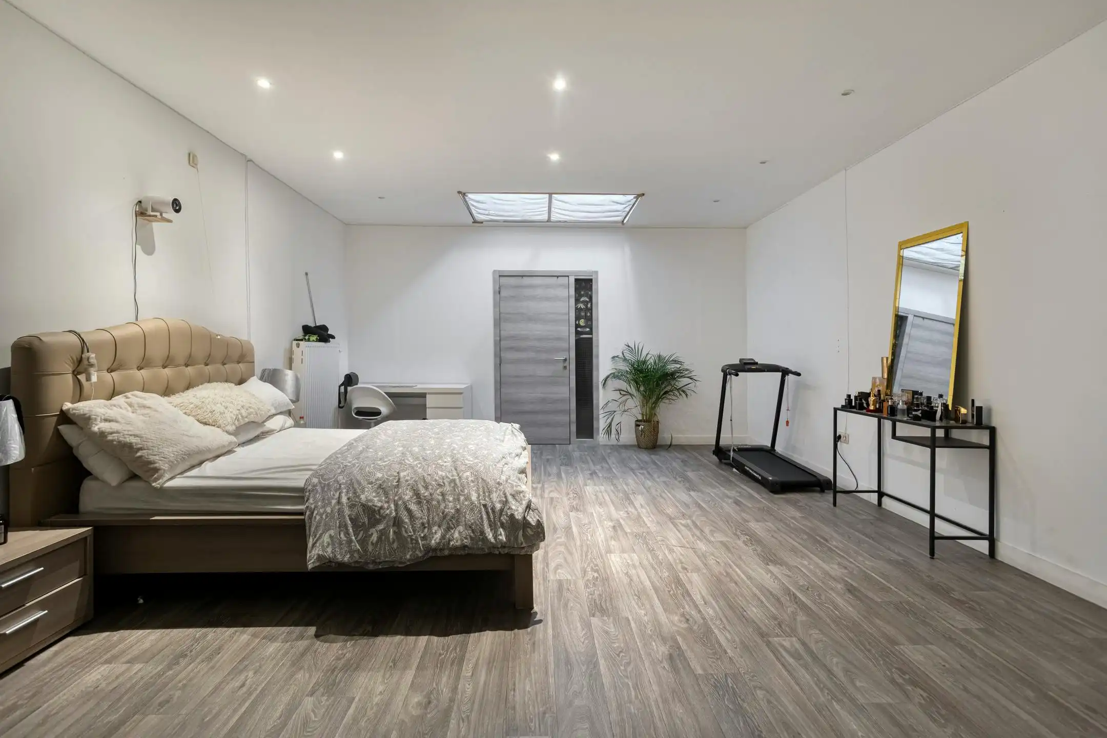 Huis van ca. 220 m² te koop in Borgerhout foto 6