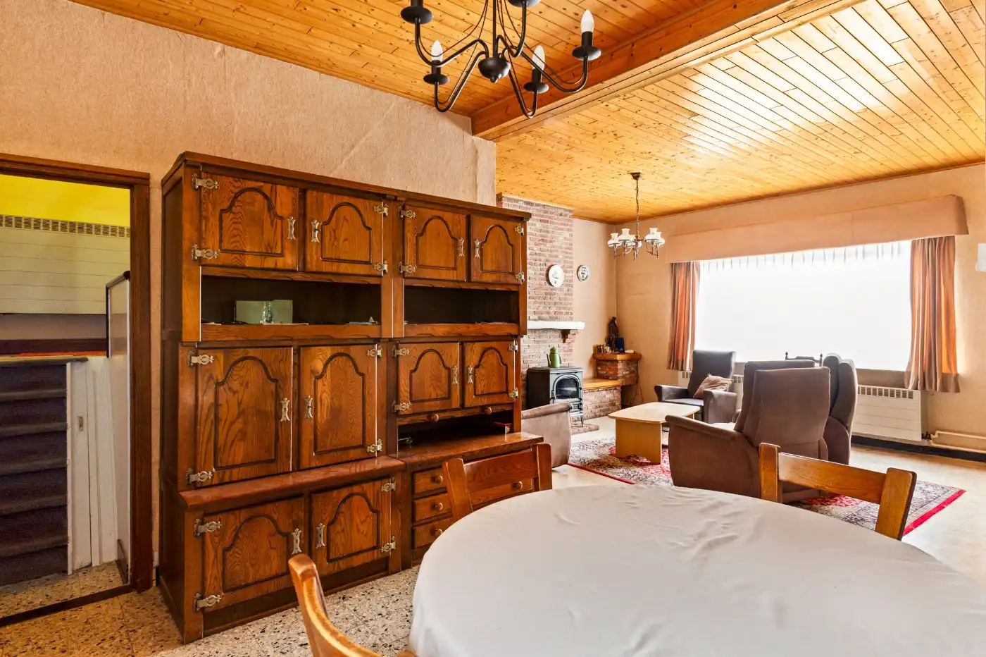 Te renoveren woning met 3 slpk., stadstuin en garage foto 5