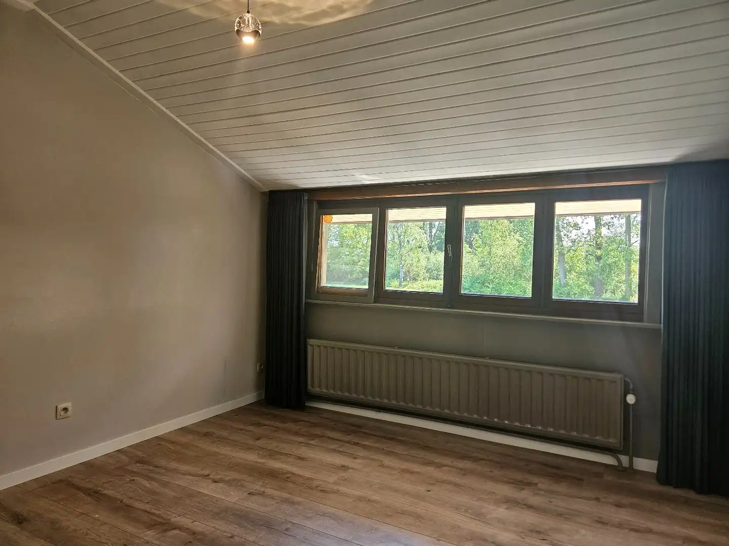 Rustig gelegen woning met 3 slaapkamers en prachtige vijvertuin in Geel-Winkelomheide !  foto 14