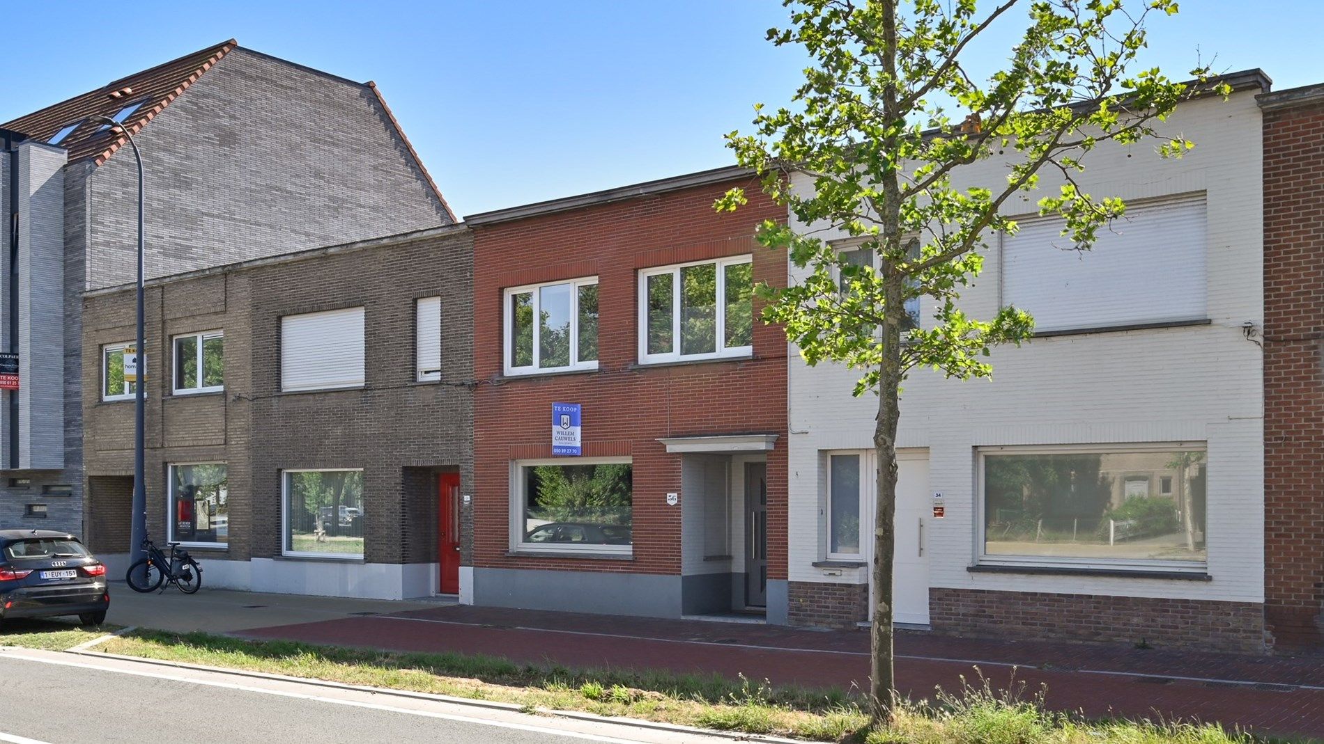 Instapklaar huis met grote garage te Knokke foto 20