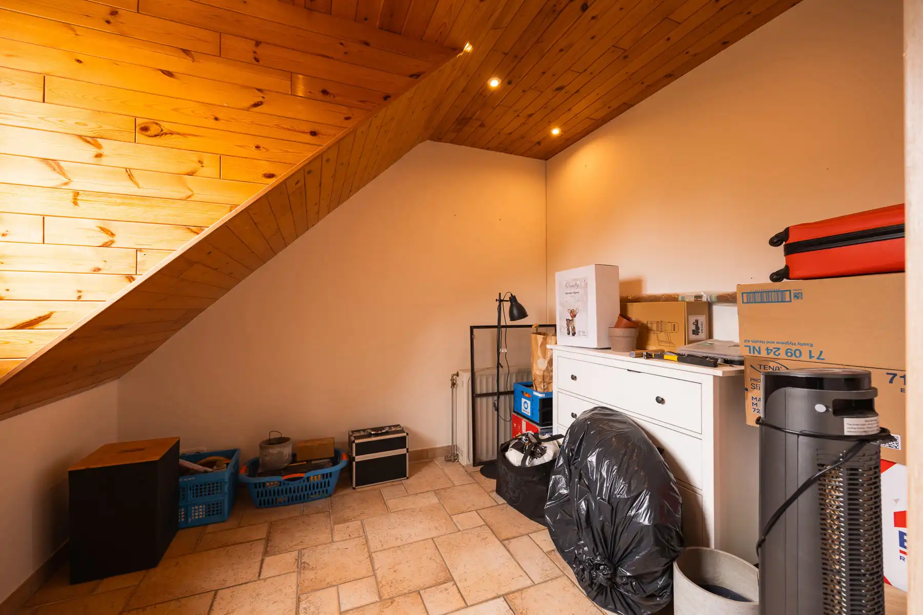 Karaktervolle kangoeroewoning met ruim perceel op toplocatie foto 25