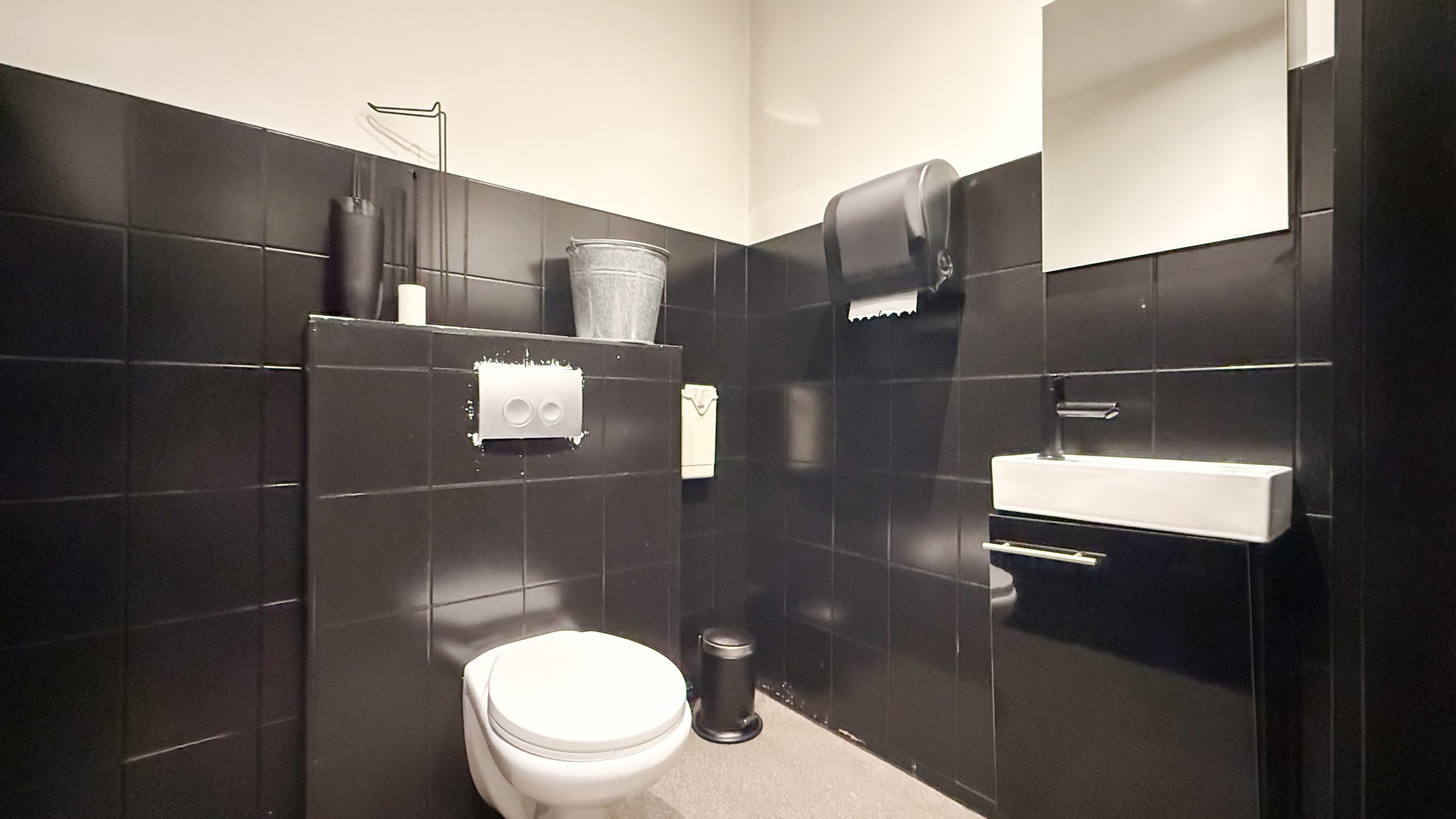 Horecapand met volledige inrichting op goed gelegen locatie! foto 22