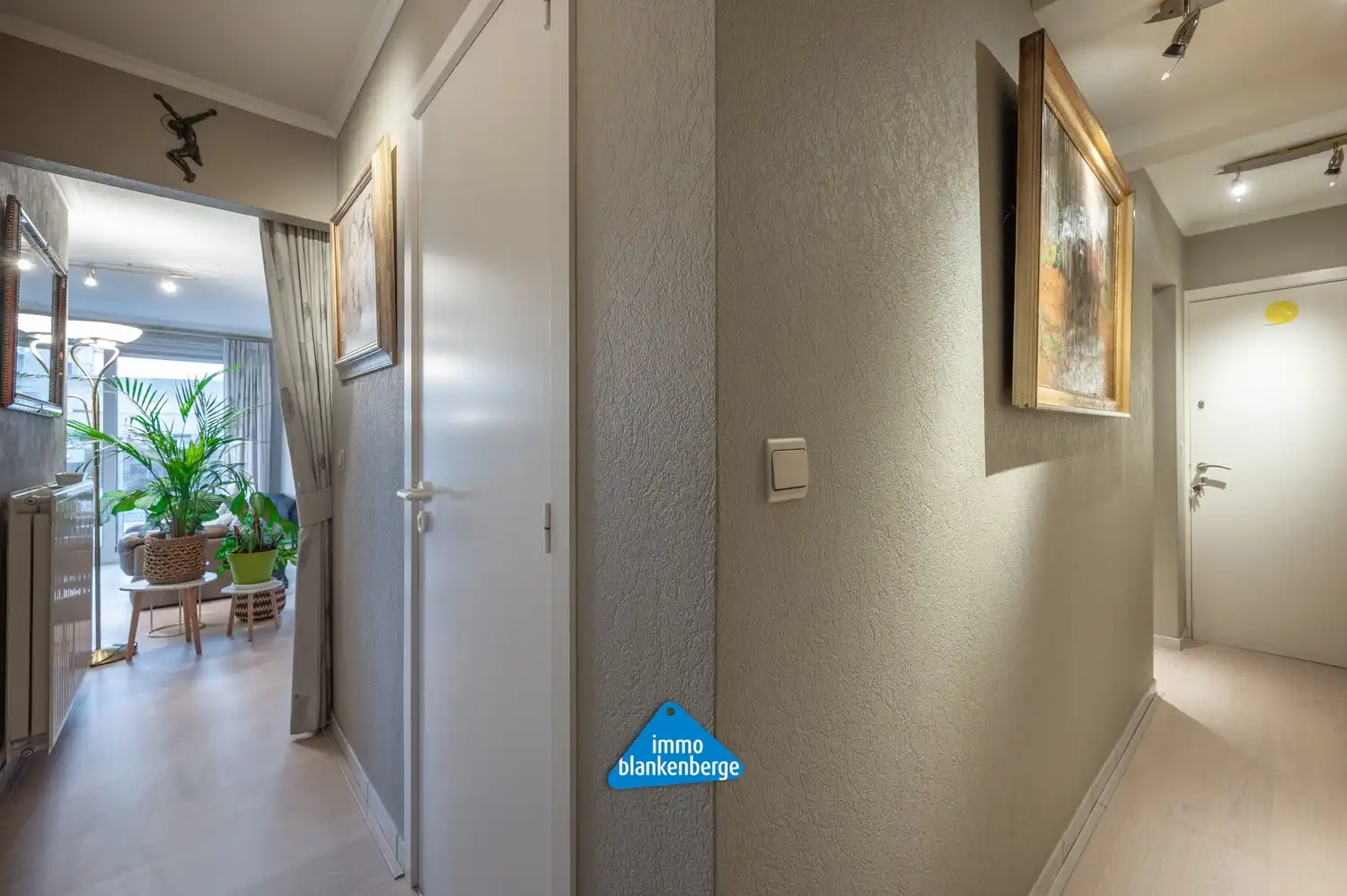 Lichtrijk hoekappartement met een zuidgericht terras (+/- 20m²) in het centrum van Blankenberge foto 20