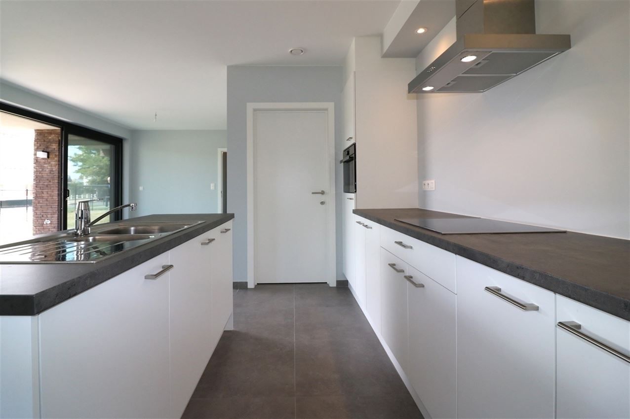 Glkvlrs (2 slpk), energiezuinig, terras & tuintje, 2 autostaanpl., kelderberging foto 3