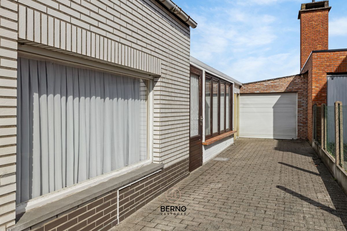 Rustig gelegen woning met garage en tuin. foto 3