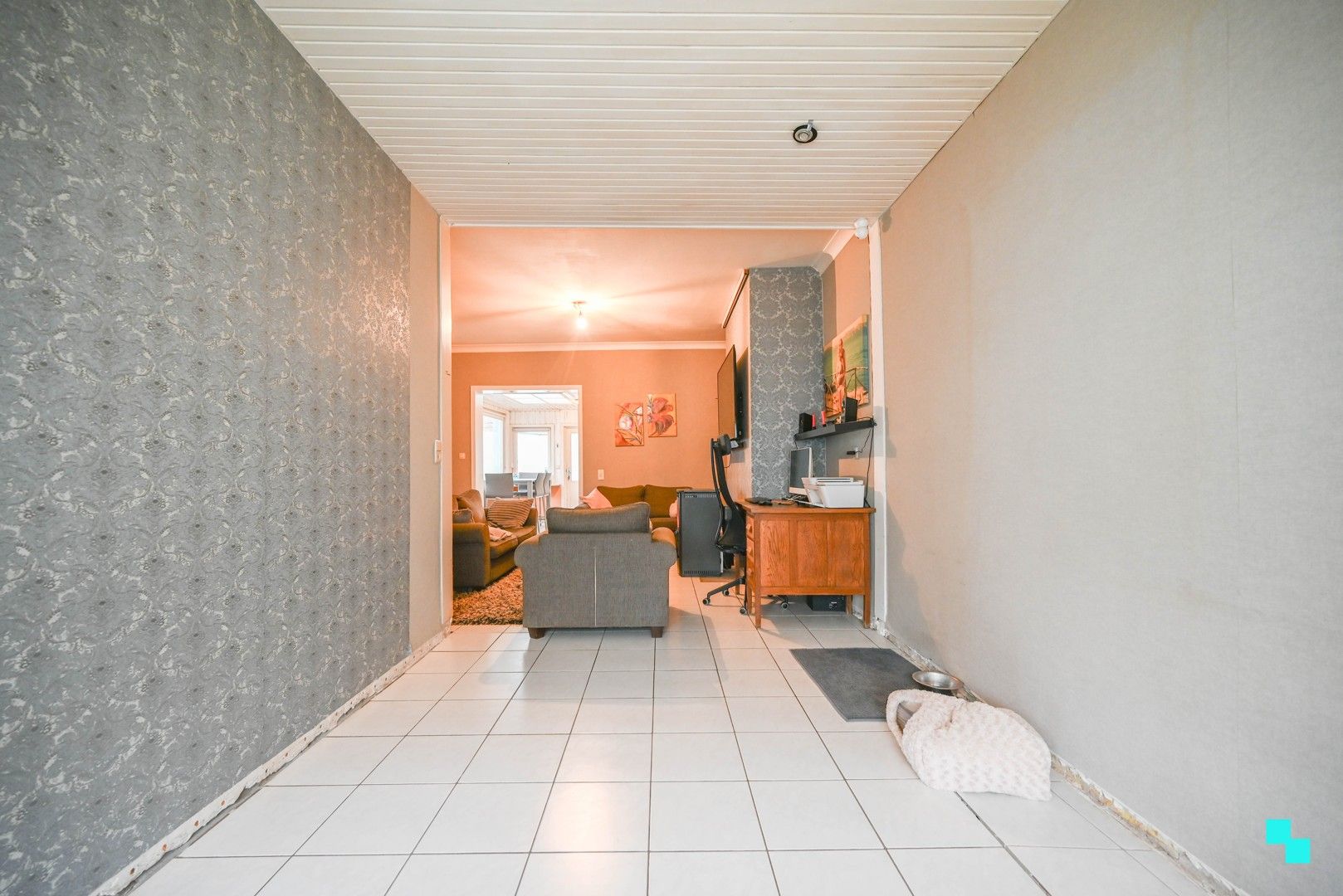 Eéngezinswoning met 4 slaapkamers in centrum Oostrozebeke foto 11