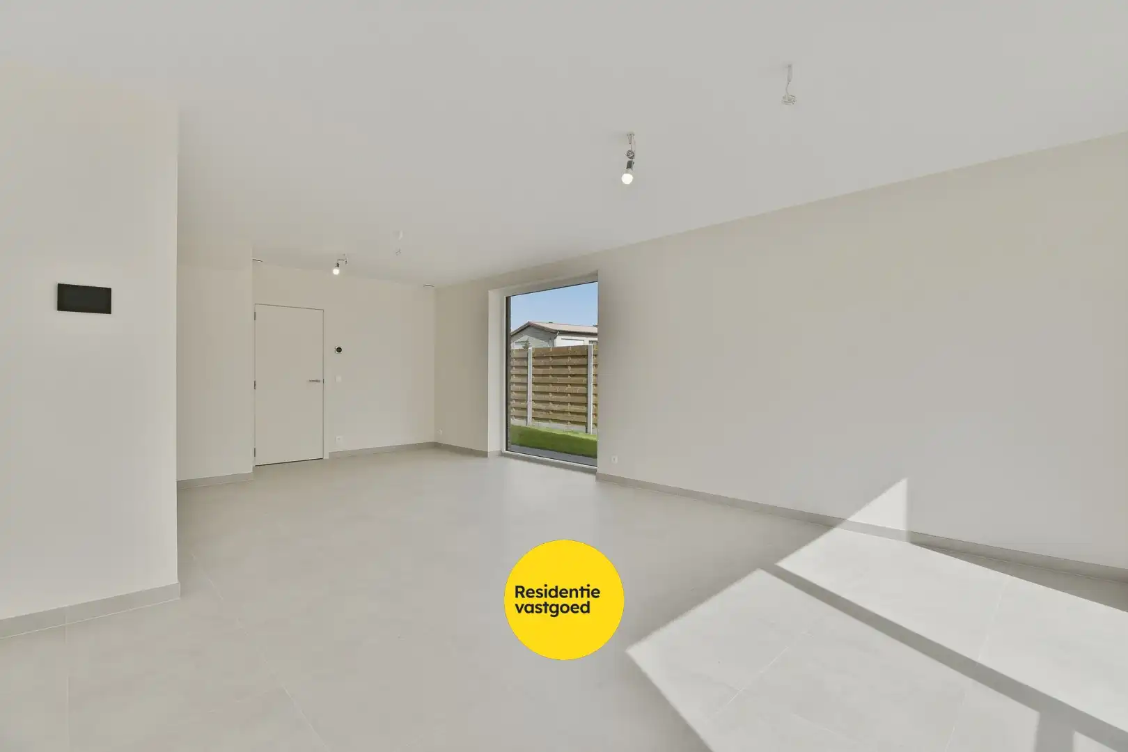 Nieuwbouwwoning met 3 slaapkamers en tuin te huur in Eernegem!  foto 3