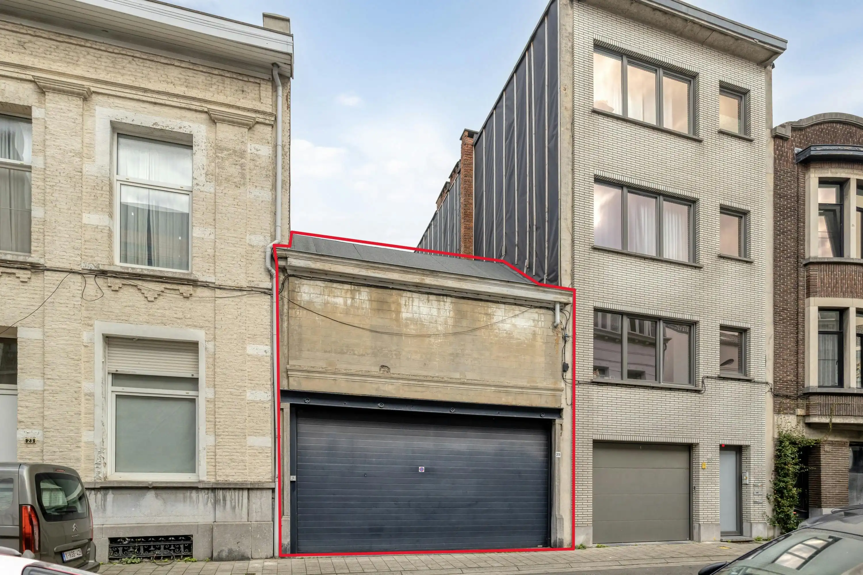 Uniek herenhuis met tuin en garage te koop in Antwerpen foto 3