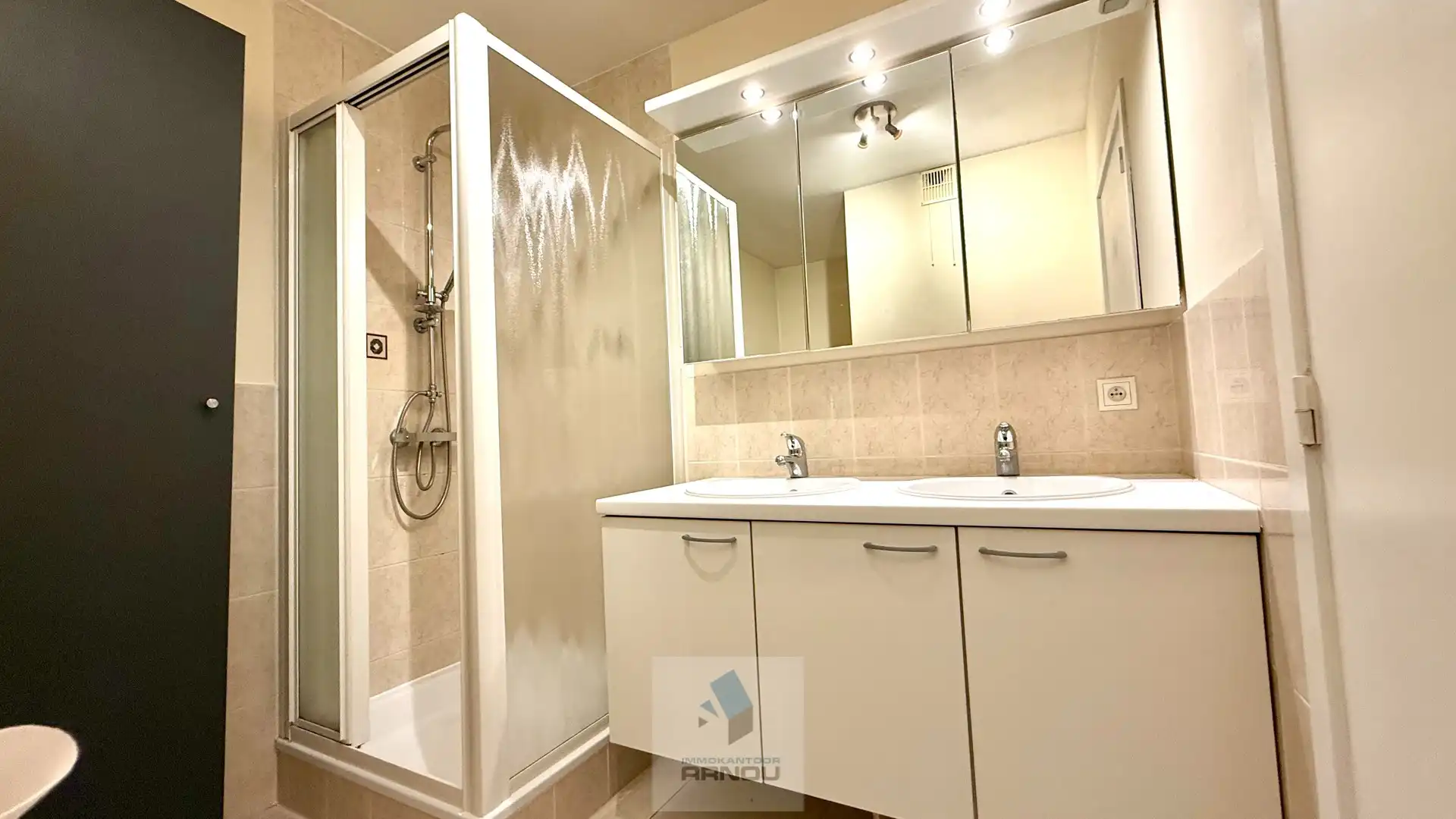 Appartement te huur foto 9