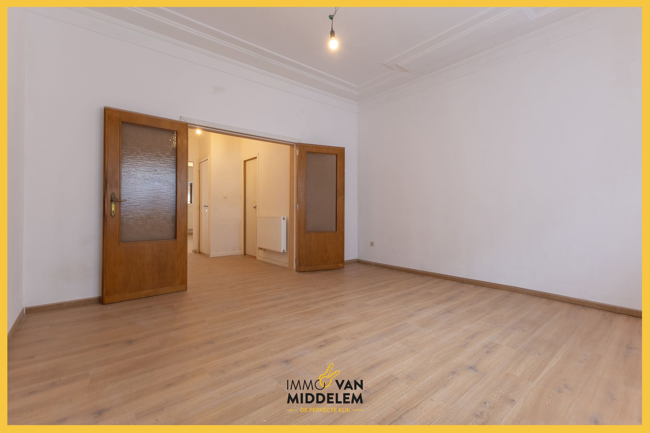 GELIJKVLOERS 2-KAMERAPPARTEMENT MET TUIN foto 10