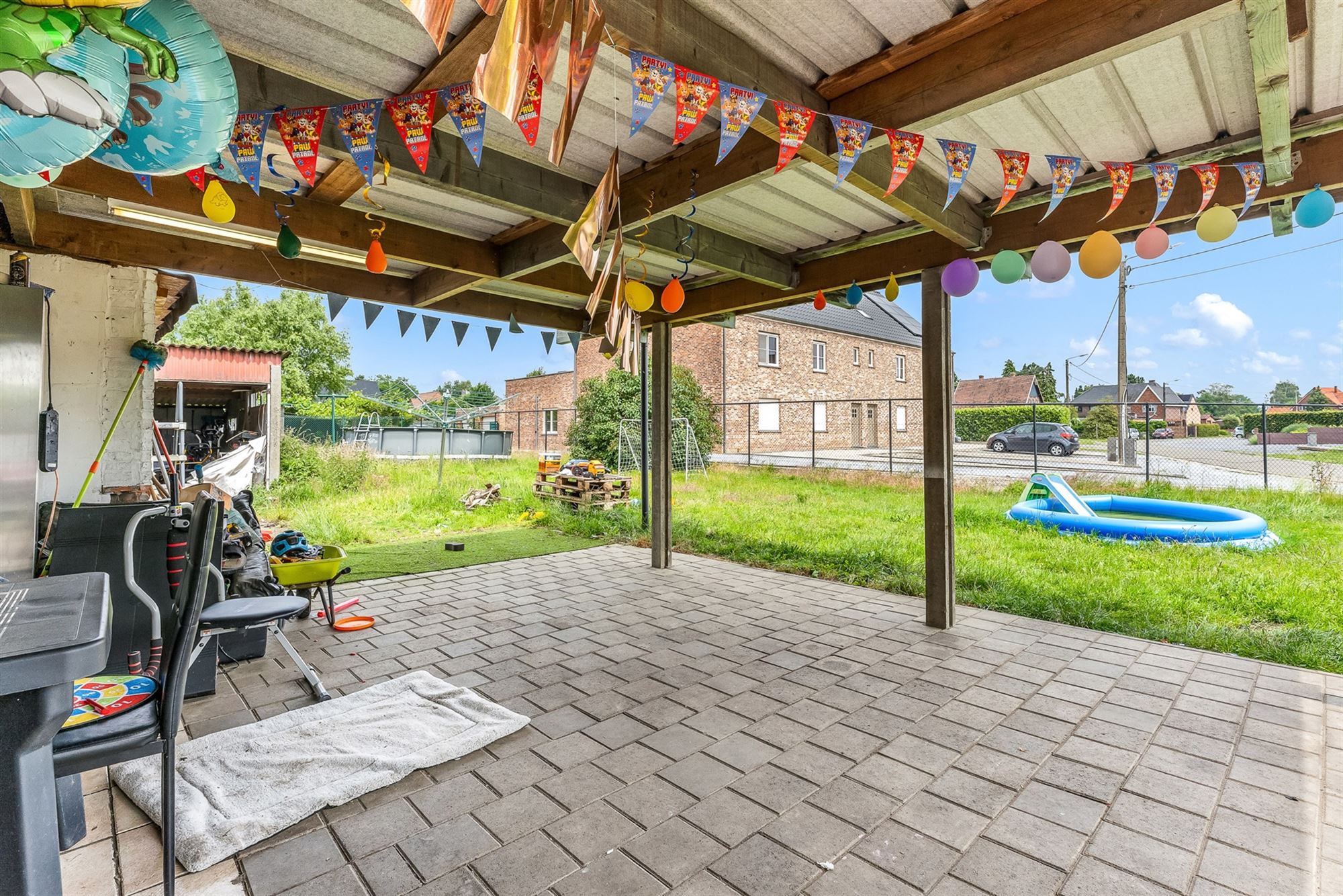 TE RENOVEREN WONING OP 12A86CA MET  RUSTIGE DOCH CENTRALE LIGGING IN STAL foto 21