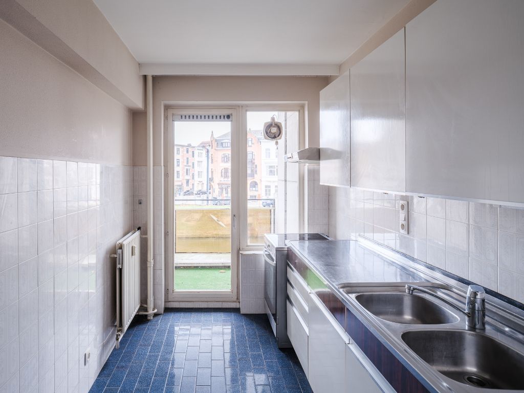 Lichtrijk 1-slaapkamer appartement met zicht op het water foto 7