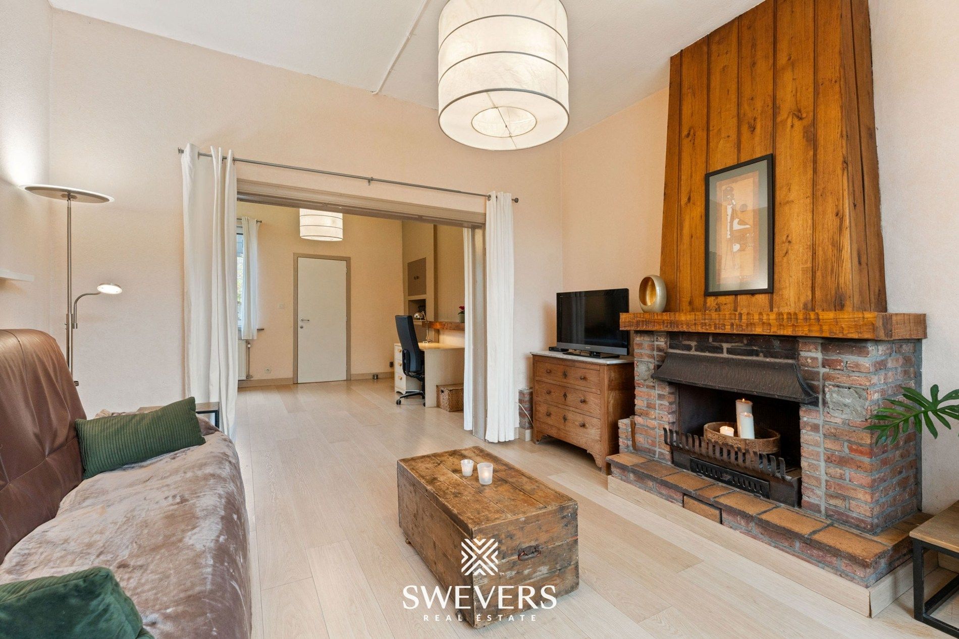 Instapklare woning met karakter en grote zolderruimte foto 4