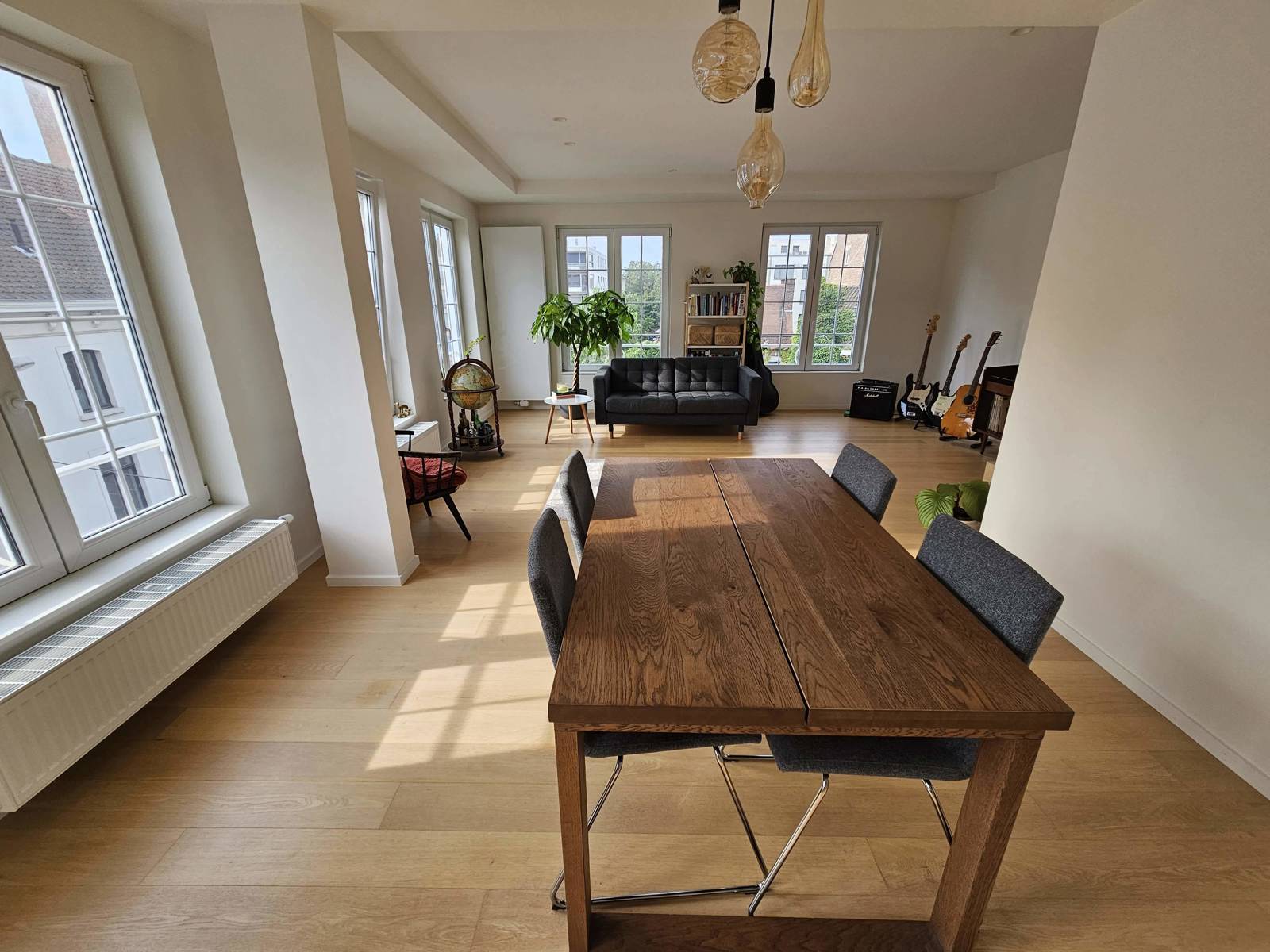 Gezellig appartement aan Robbeplein ! foto 3