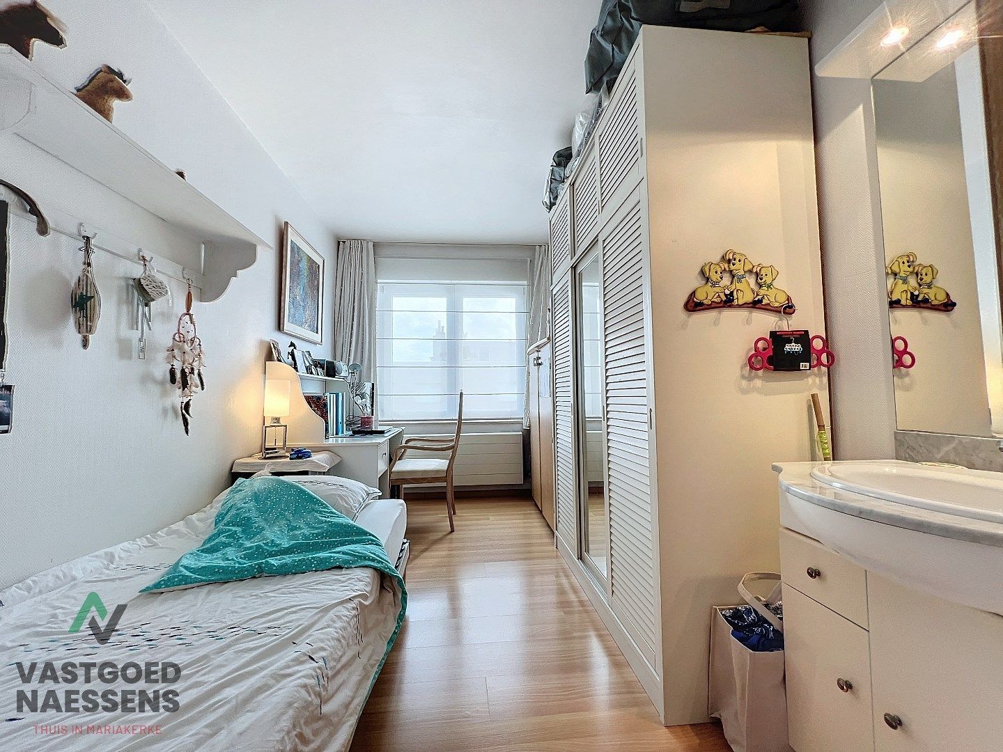 SCHITTEREND HOEK-APPARTEMENT MET PANORAMISCH ZICHT foto 13