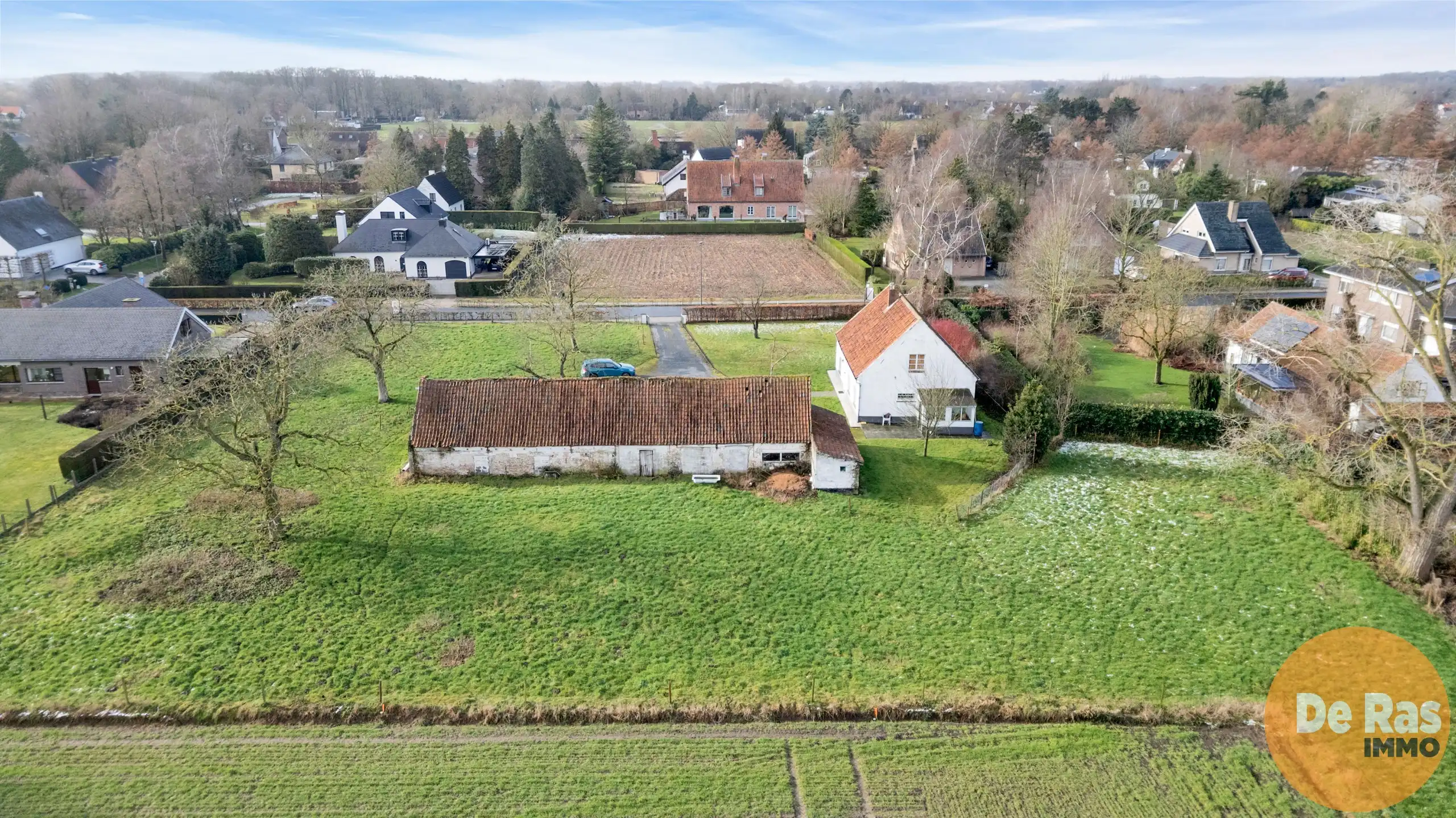 SINT-MARTENS-LATEM – Unieke projectgrond voor 3 villa’s foto 2