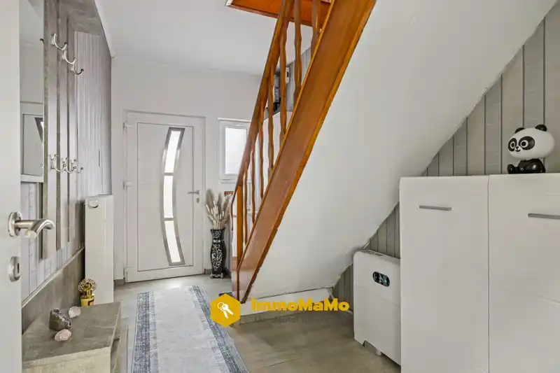 HUIS TE KOOP MET GROTE TUIN IN CENTRUM SINT-KRUIS-WINKEL foto 4