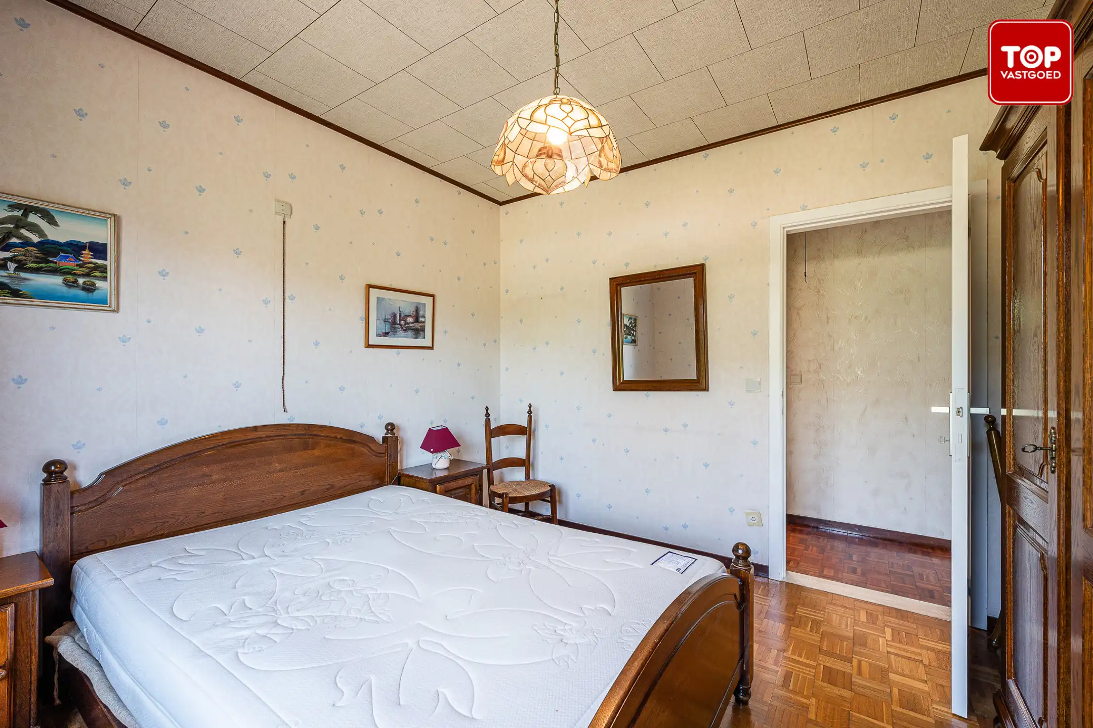 Op te frissen bungalow met 3 ruime slaapkamers en een zonnige tuin van circa 500 m² foto 11
