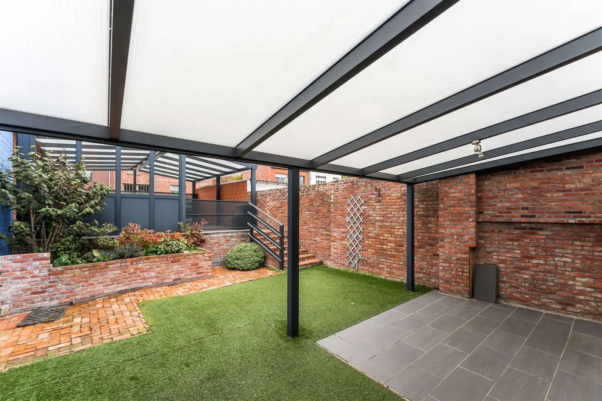 GERENOVEERDE ENERGIEZUINIGE WONING! foto 21